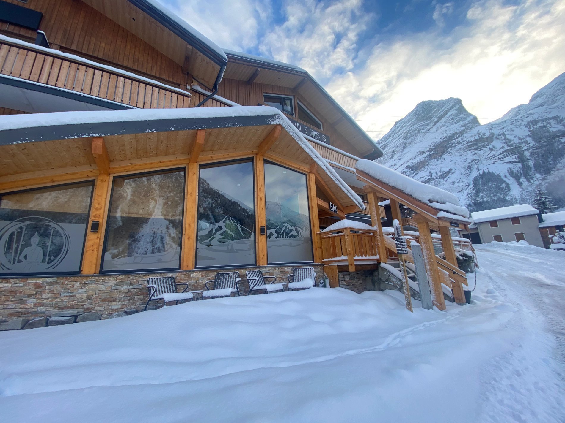 2c1eefbf-944c-4cda-ac9a-3e6efa50acf3