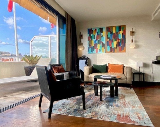 2c2696b6-f836-4d62-abf8-6fae02ec40d5