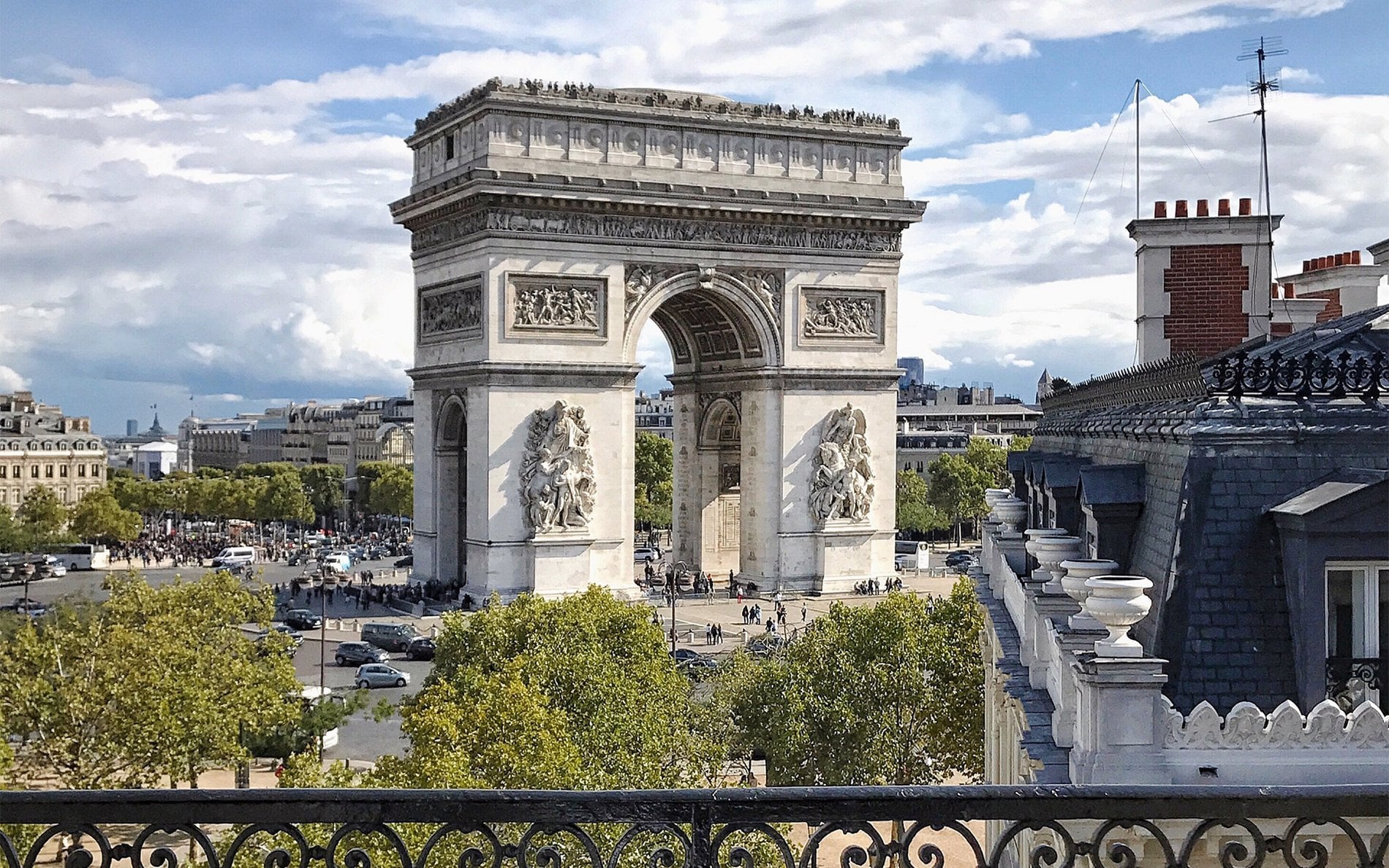 2c6515ef-f222-42b5-9773-c50c31cad837