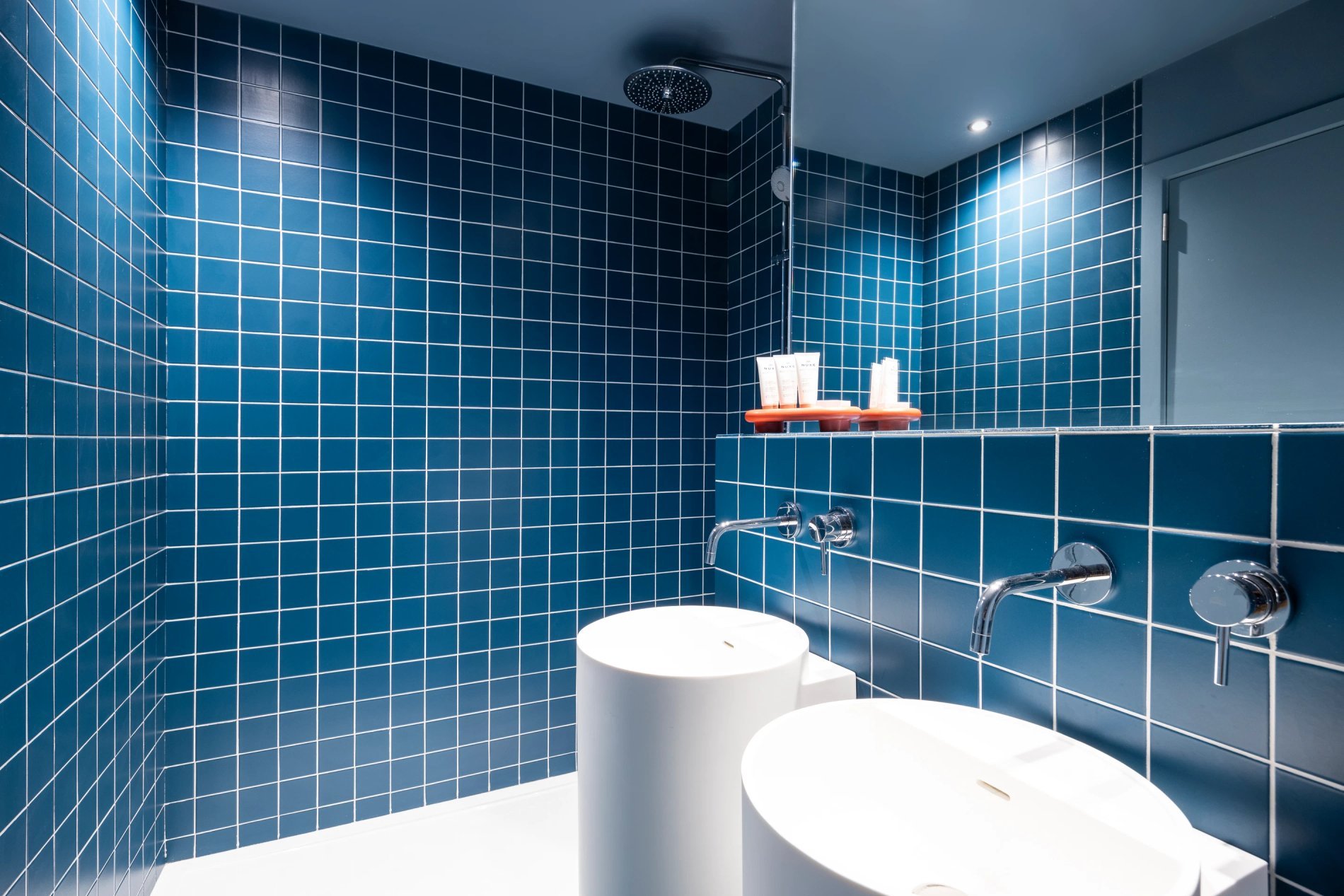 2c990248-dd2a-4984-9c9c-54ce0c420fd5