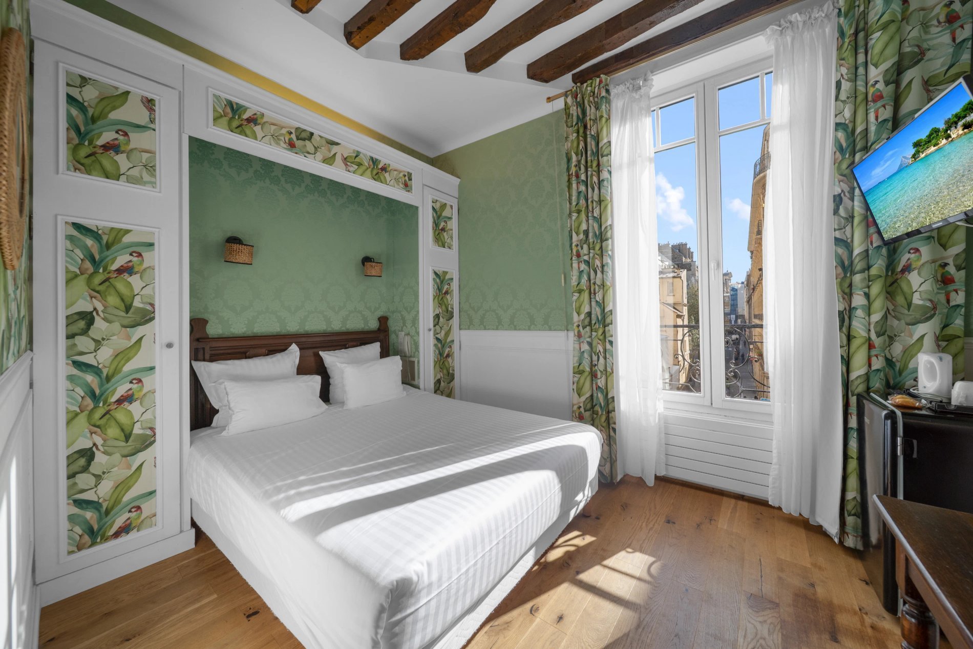 2e972d22-aaa2-467e-8bdb-989b7969ec69