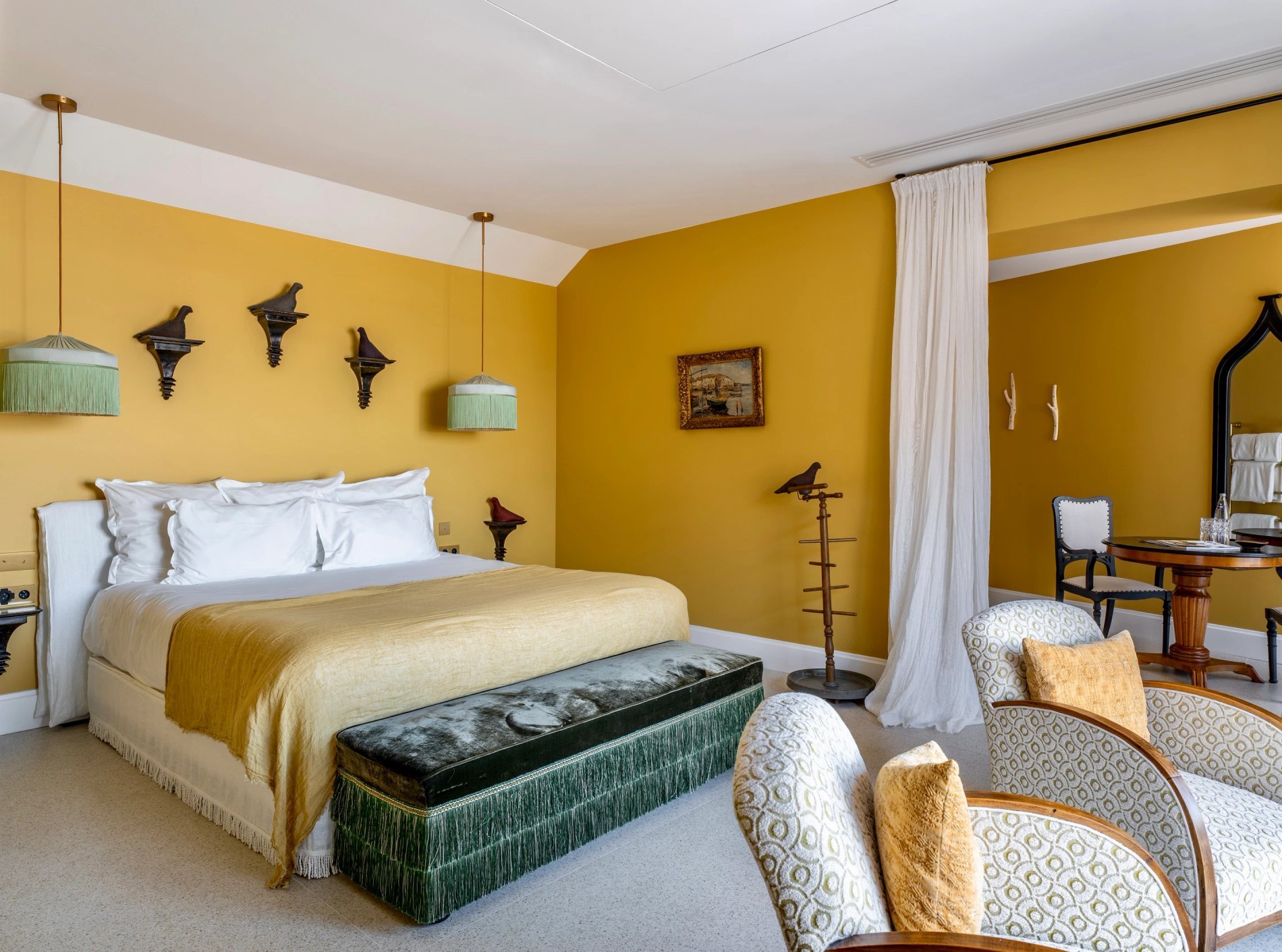 2f2a6b06-c001-4d5f-b573-b0cef3651794