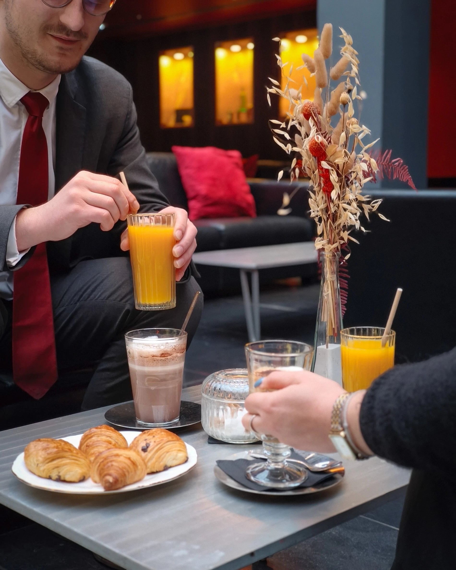 301b06eb-07ad-422b-82bc-bcec7ad1af64