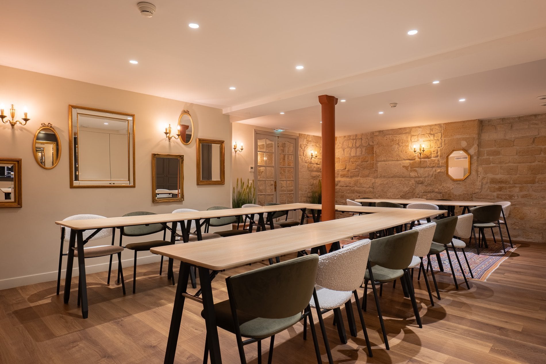 31617798-499c-43b2-a879-dacfdecc9bf9