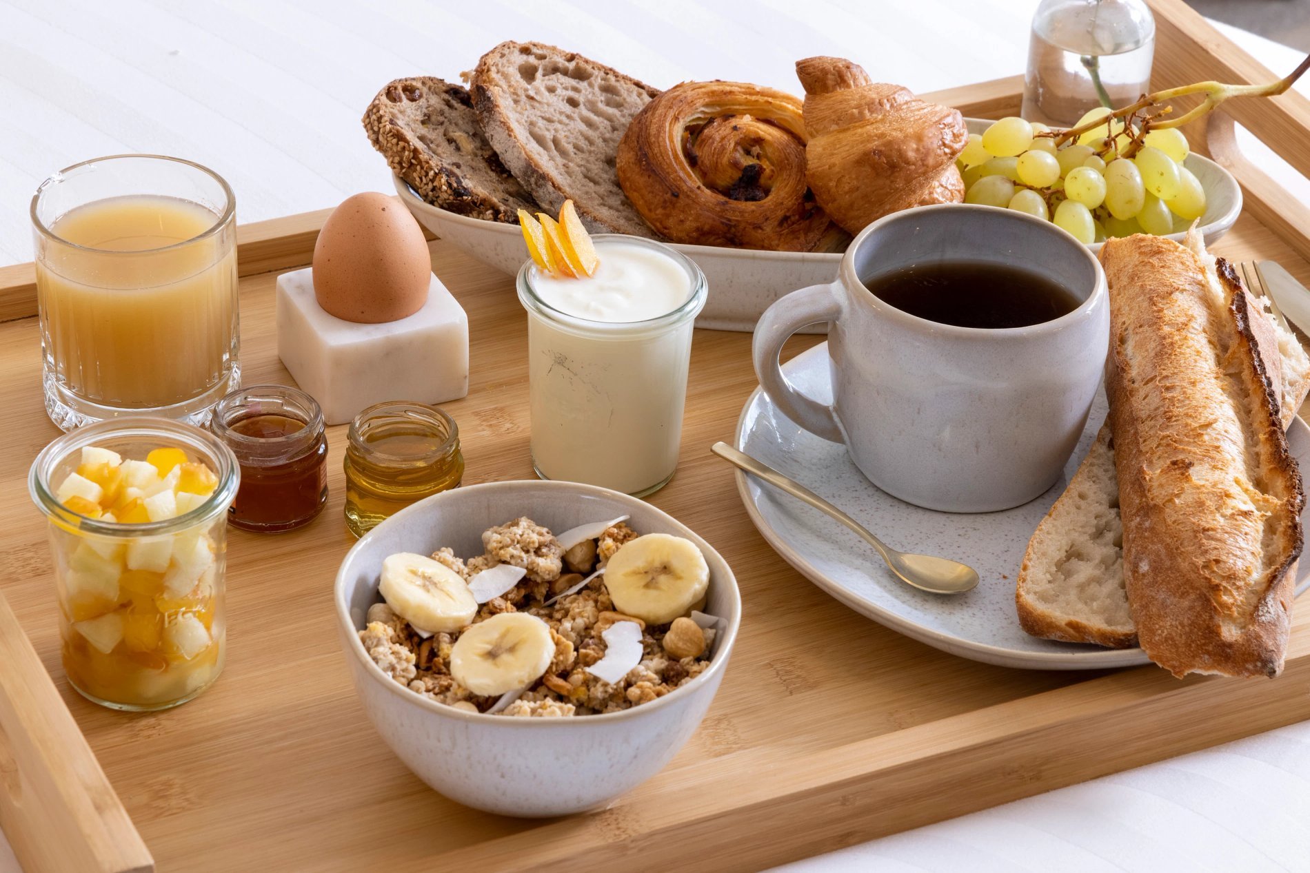 Hotel Beige Room Breakfast