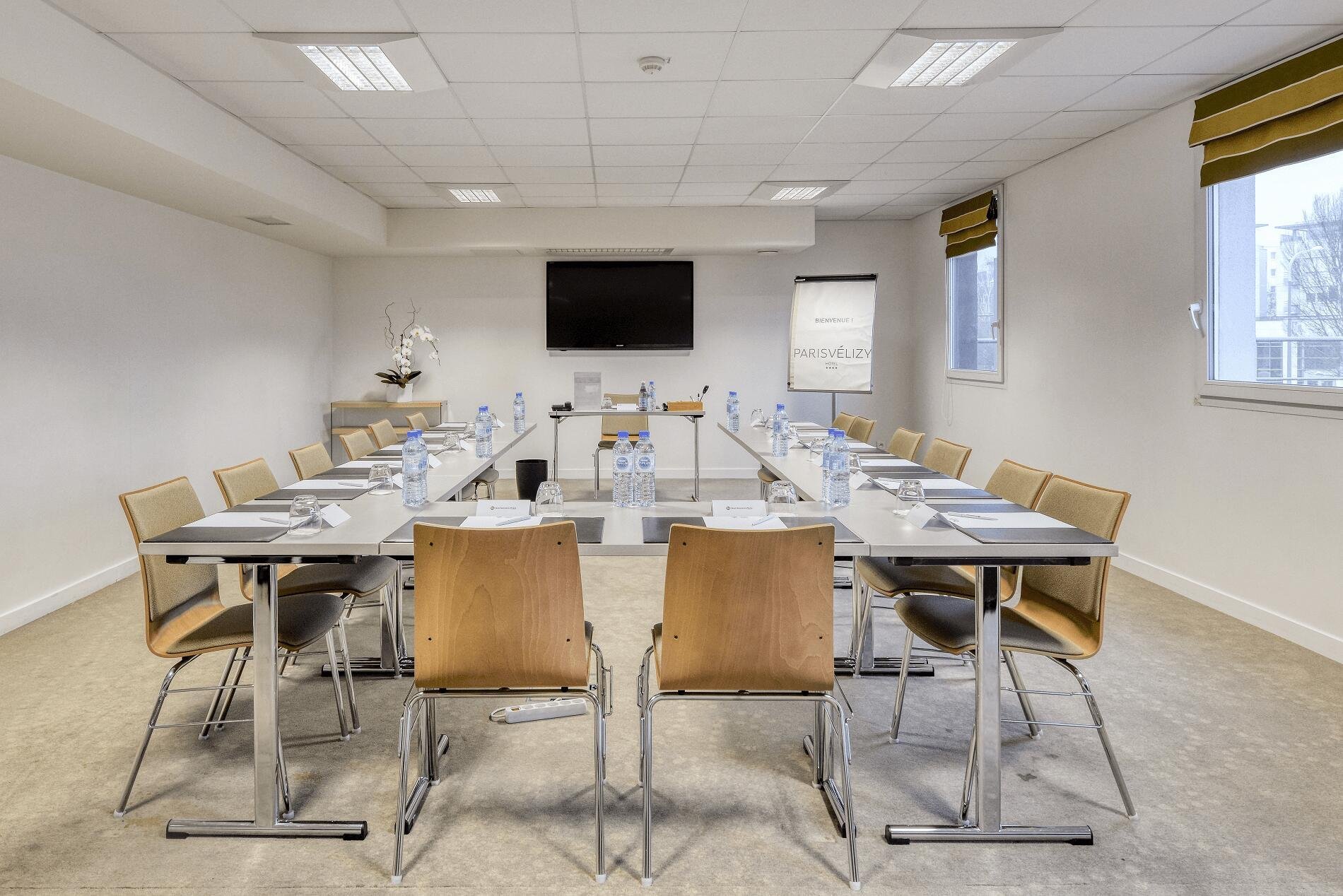 323c0689-0929-4db4-b4c3-d5be754c9686