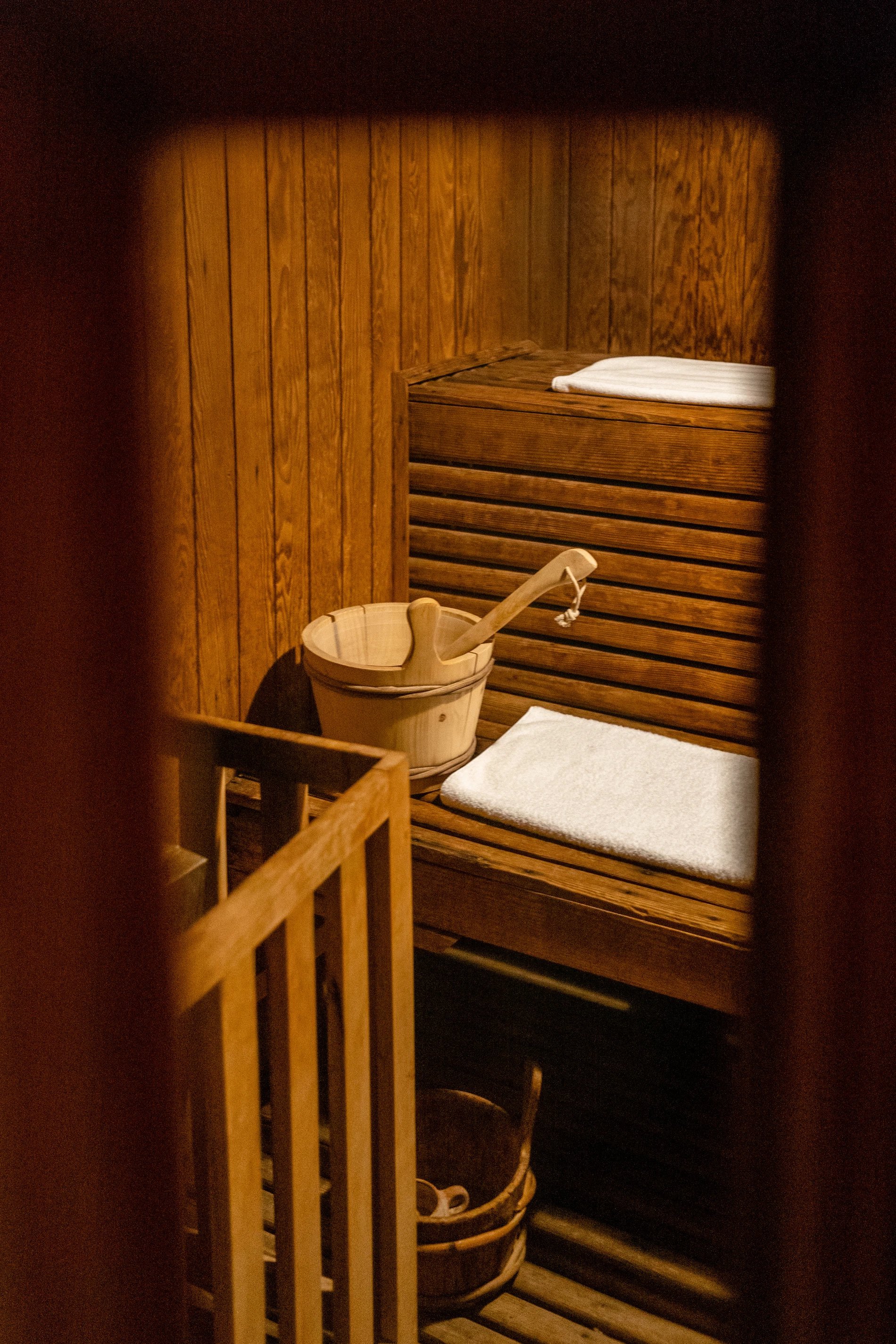 Sauna en bois du Berbère Palace à Ouarzazate, espace bien-être et détente