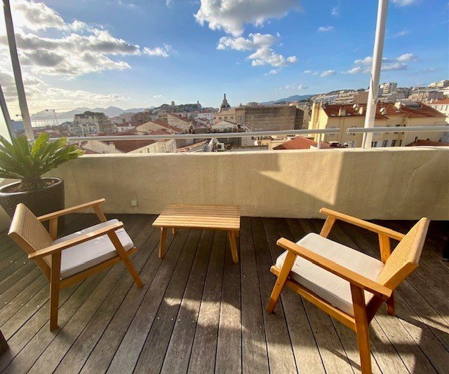 Hôtel Cannes Centre Univers, 