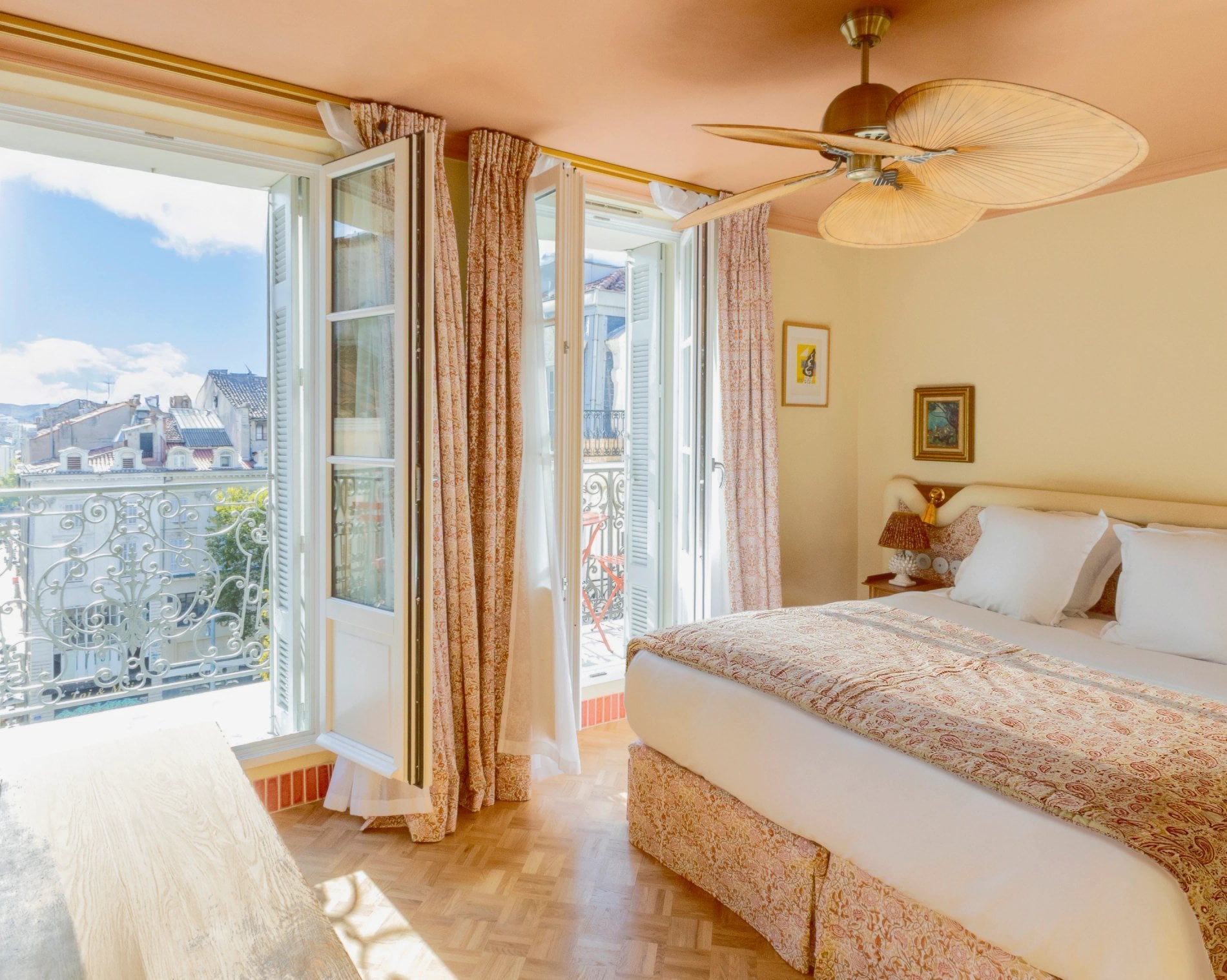 334716d2-b0f4-4da5-8c50-f0ab885046d6