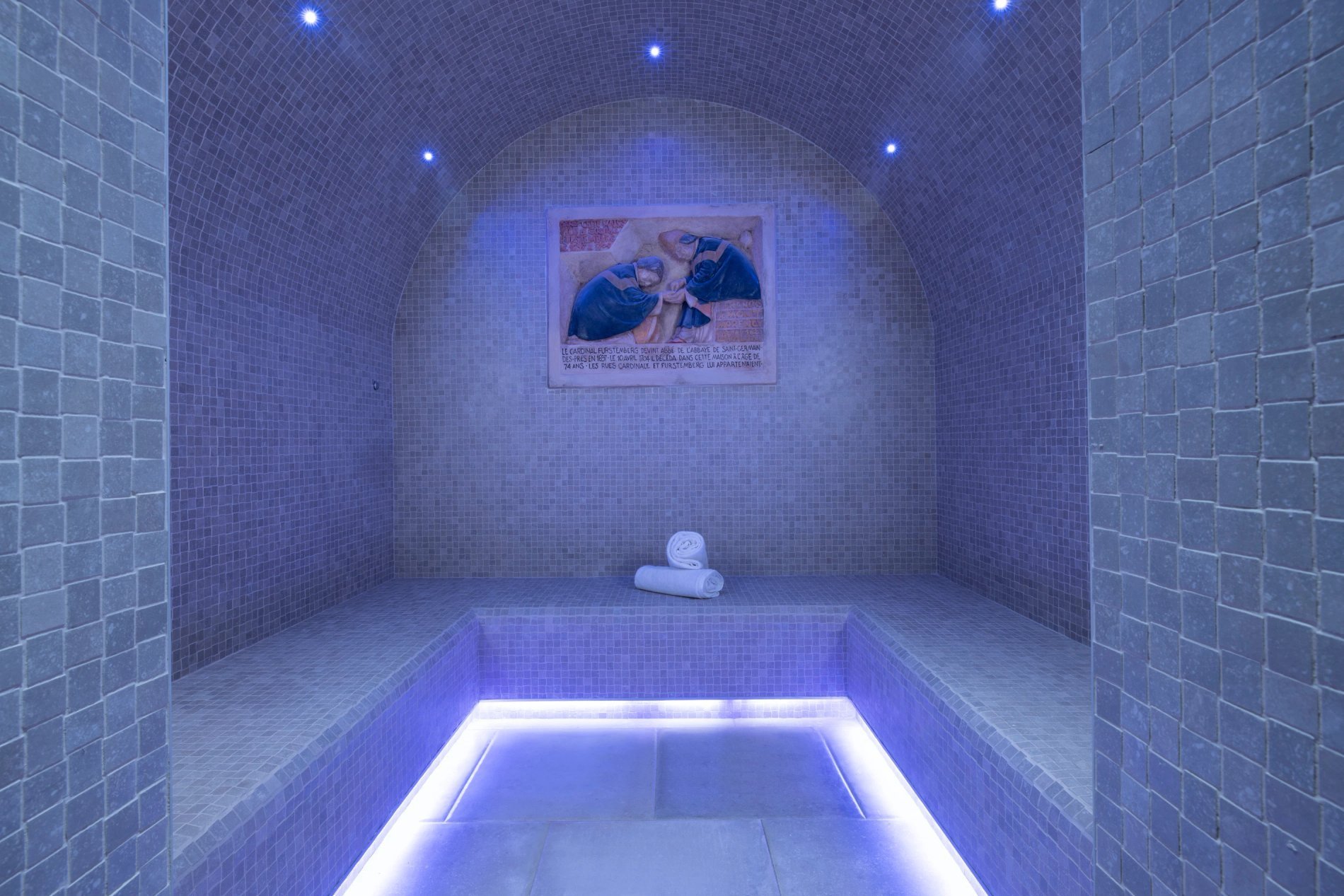 Maison Cardinal Furstemberg Airbnb Rent Appartment Spa Hammam