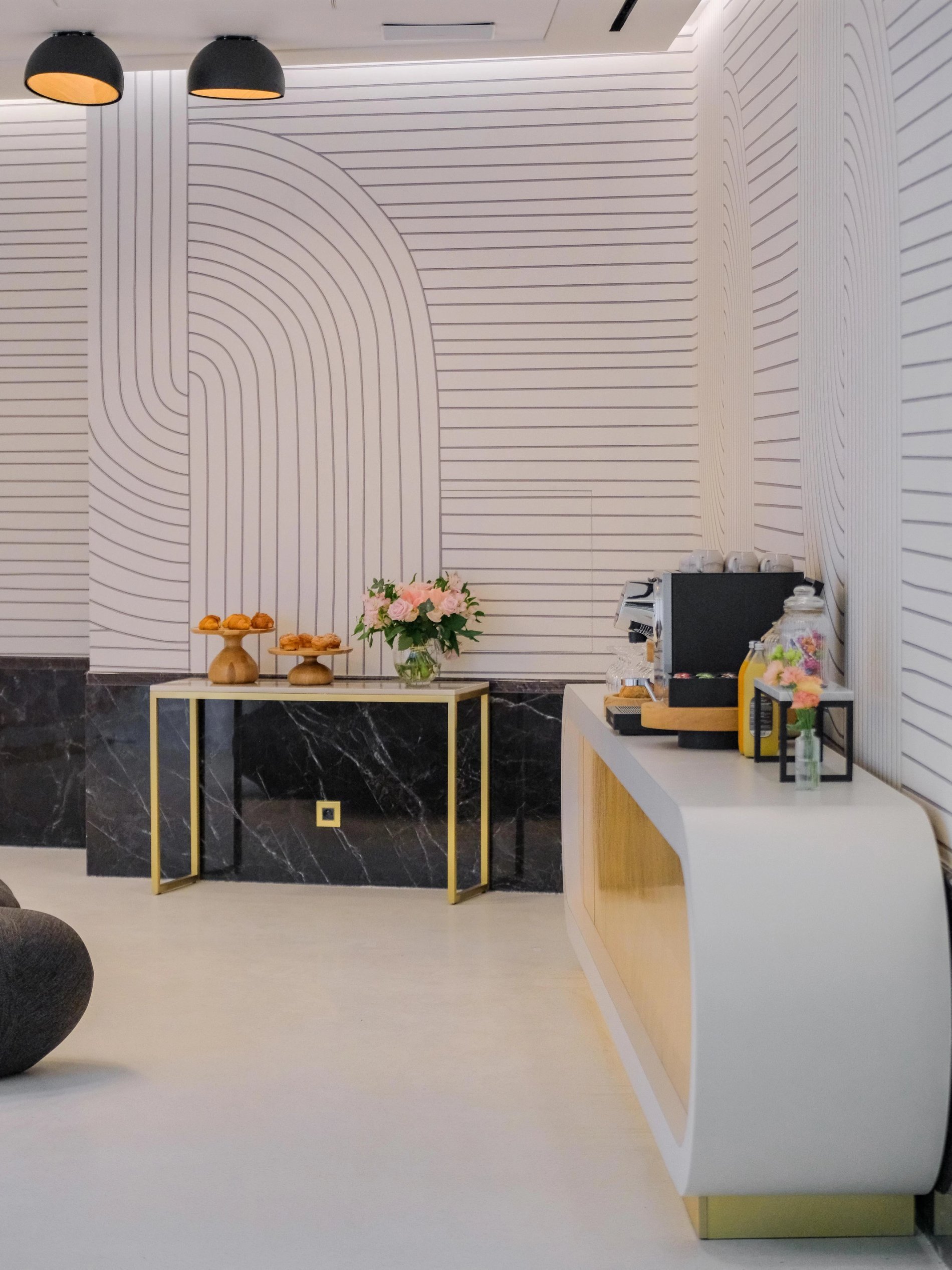 Maison Albar - Le Victoria | Seminar relaxation area: hot, cold drinks, snacks