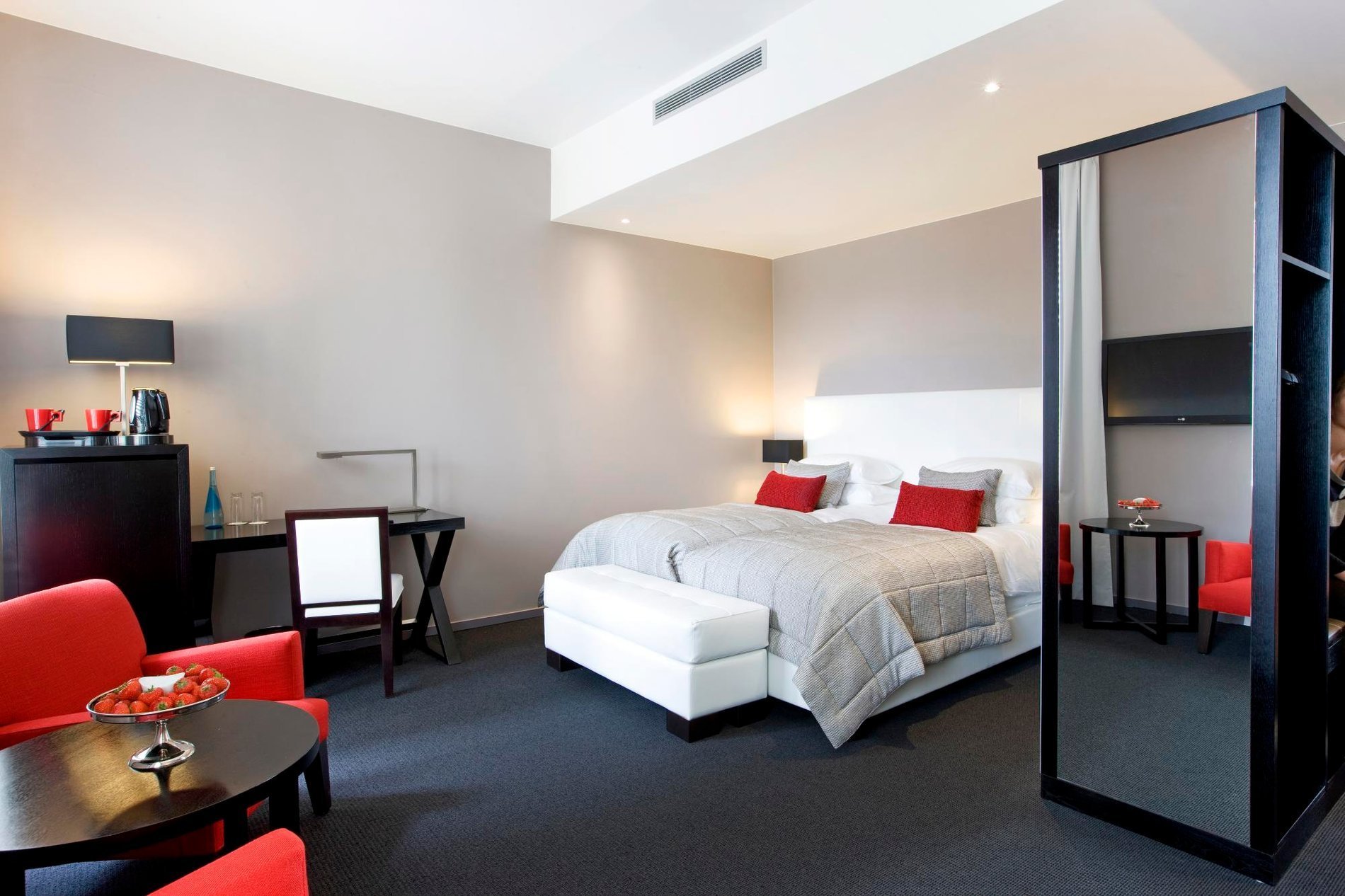 Chambre Charming, chambre confort, hôtel historique, chambre avec salon, chambre avec bureau, chambre contemporaine