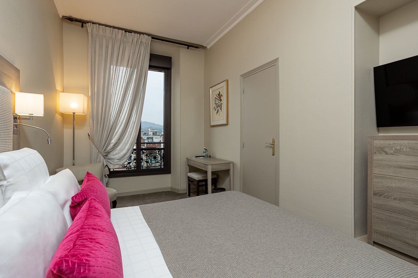 351f10d6-f220-4c7a-8e9a-8df4d501401f