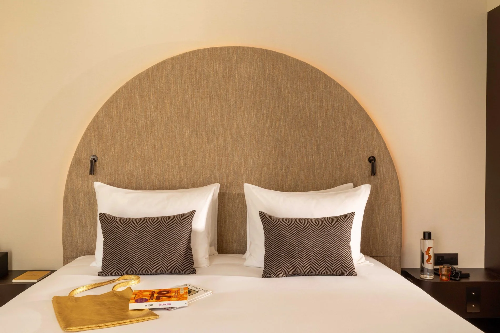 35c9bc5b-9ff6-4c80-a3ca-4b1282c6813f