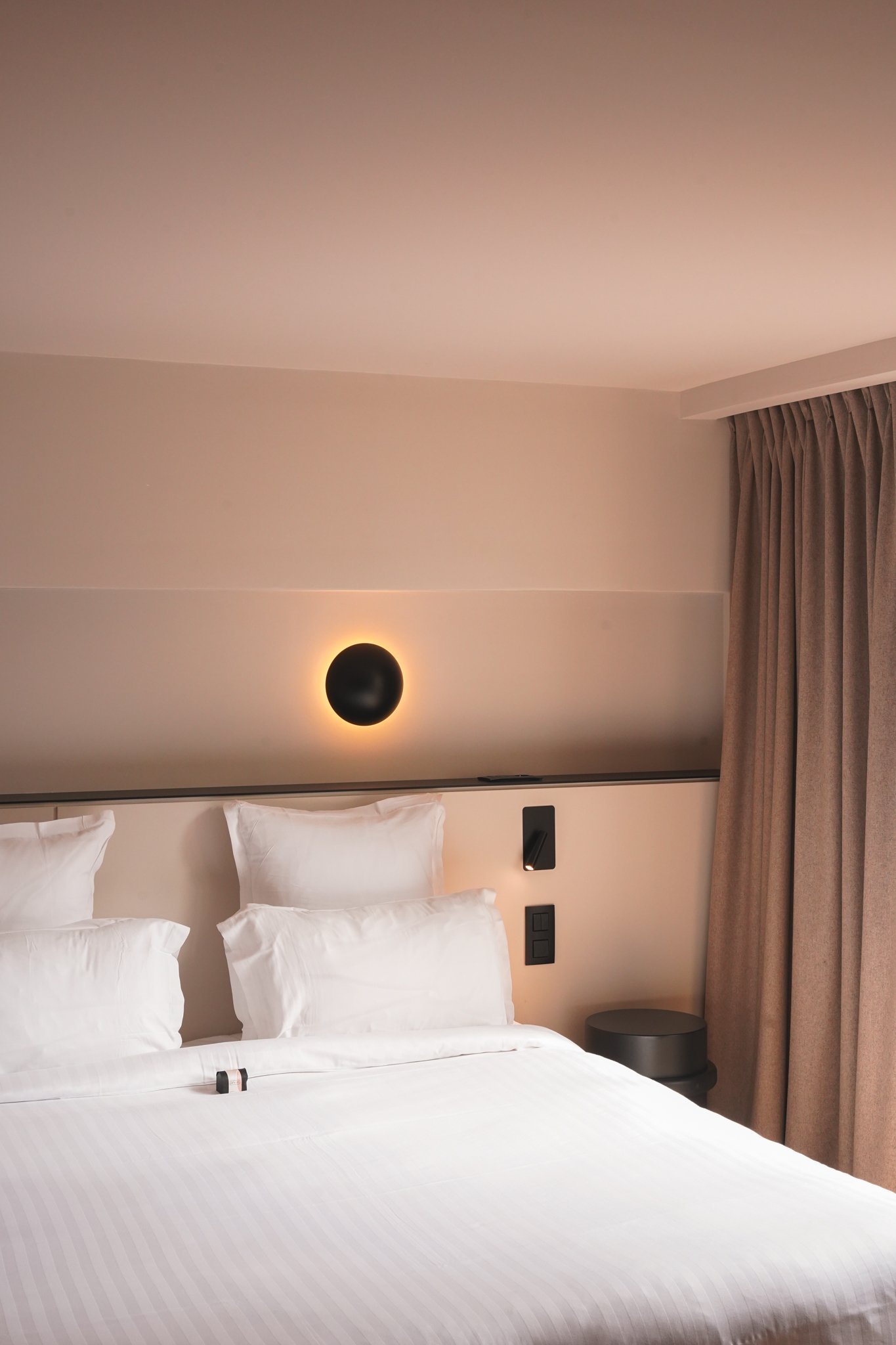 3614cfeb-c2b0-4c13-bc1f-180fea3e0583