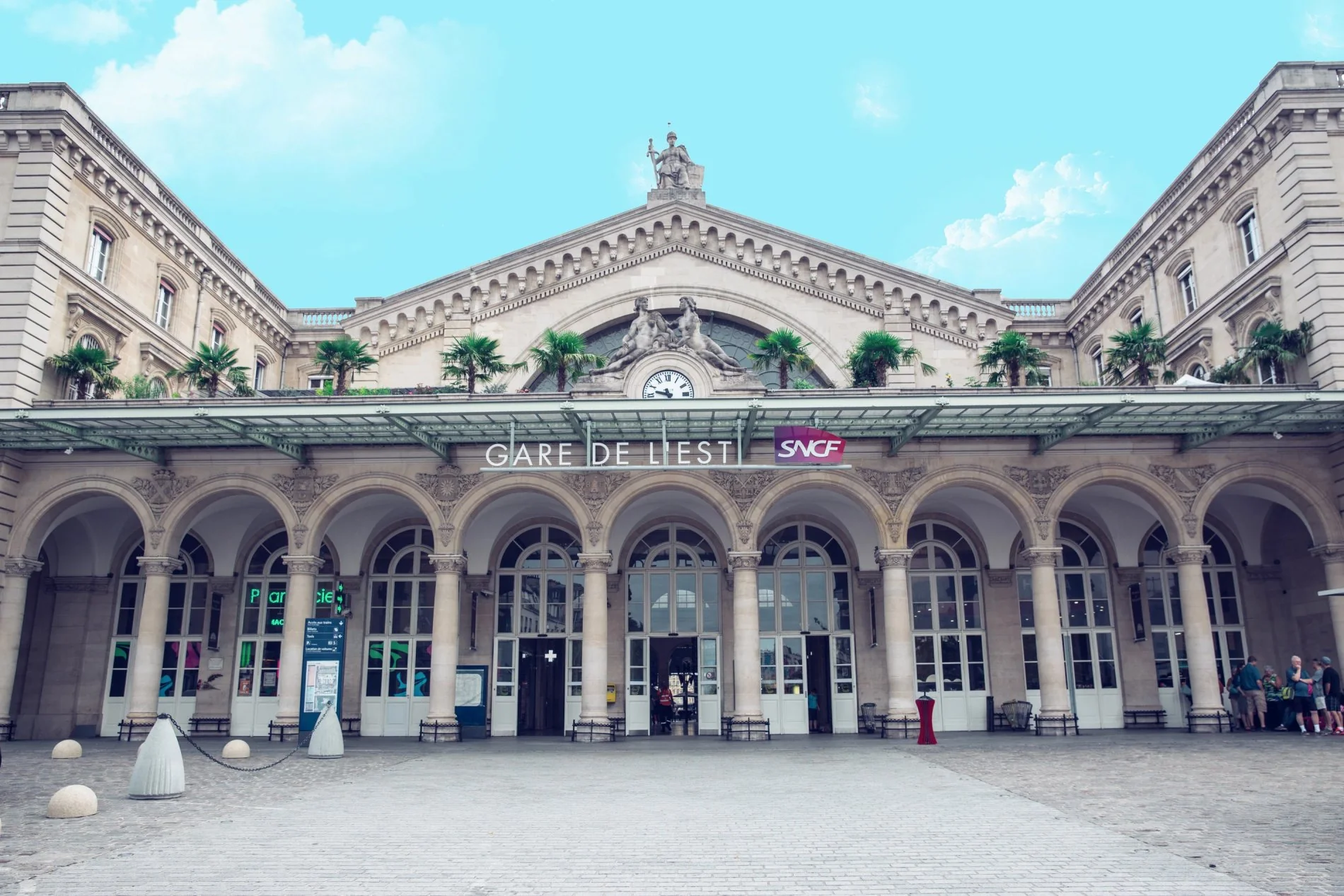 Vue extérieure de la Gare de l'Est