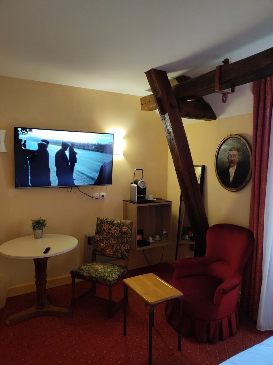 372b0fb8-0377-4cfa-8bf4-7ab847ede15a