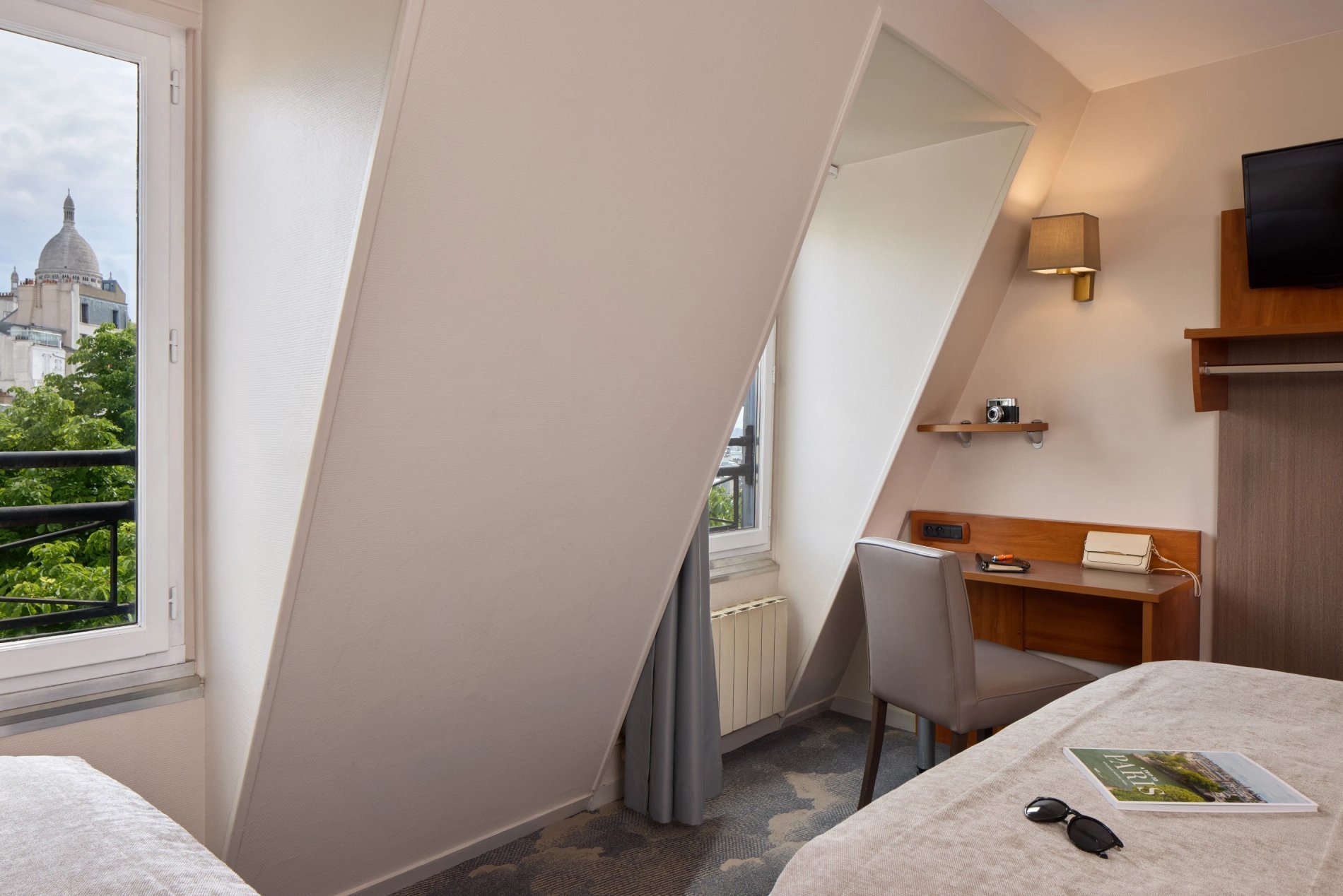 Chambre Triple supérieure vue Sacré Coeur
