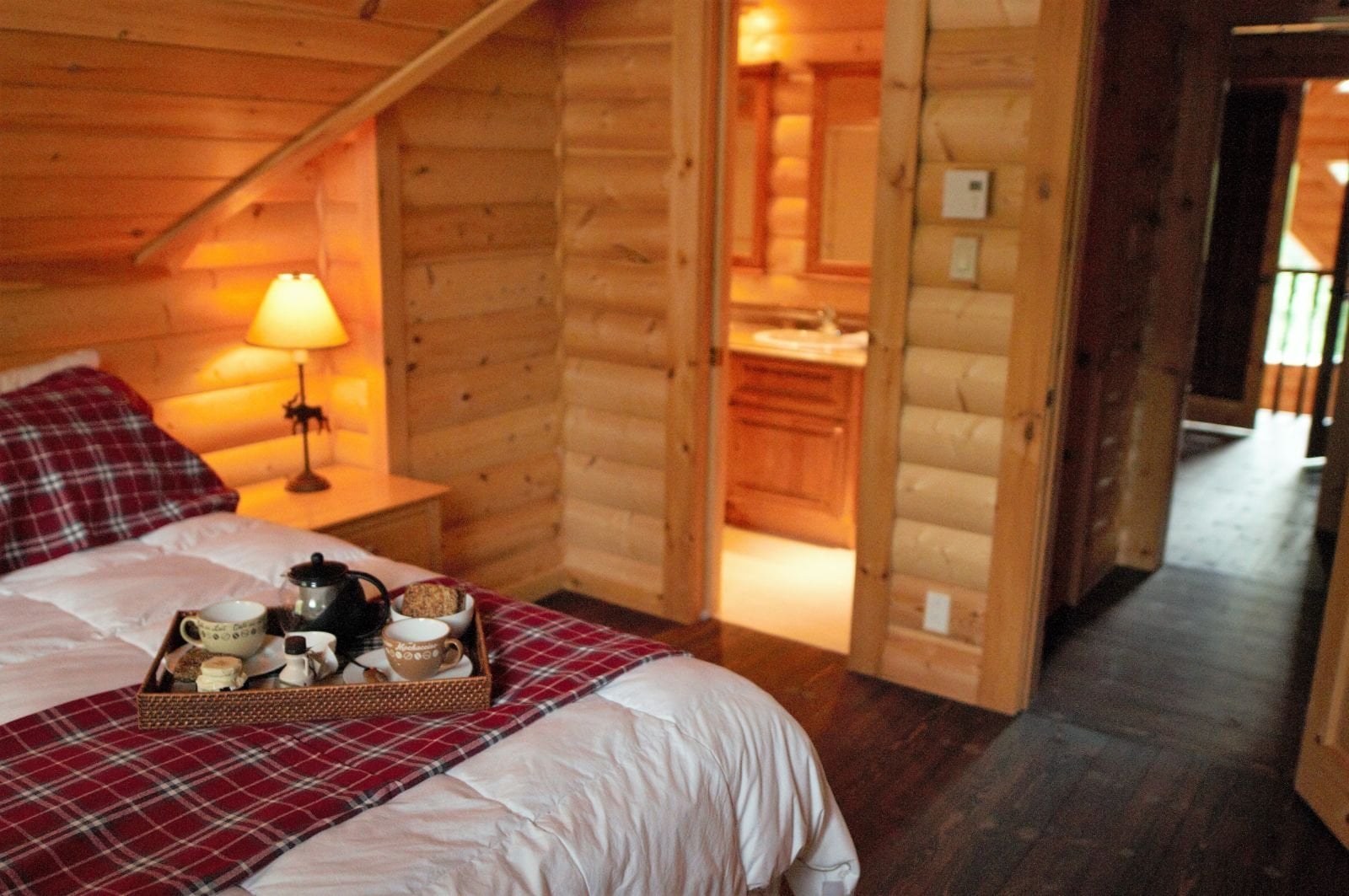 3890b354-d8bb-46fb-80e2-b6de6d7ed7ca