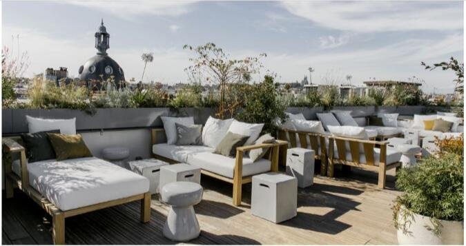 Hôtel National Arts & Métiers | A hotel with terrace in Paris