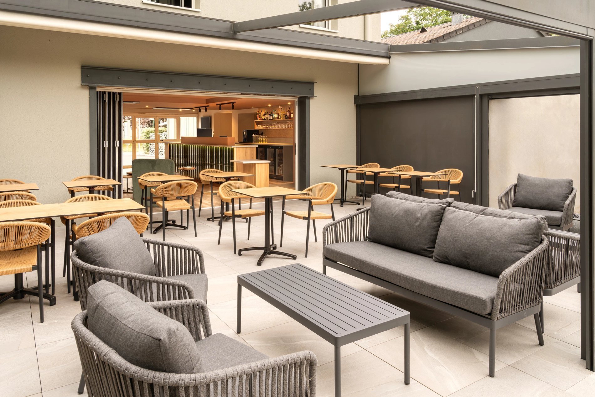 3a28e56c-1ffd-4a41-a692-edf2f2665e8f