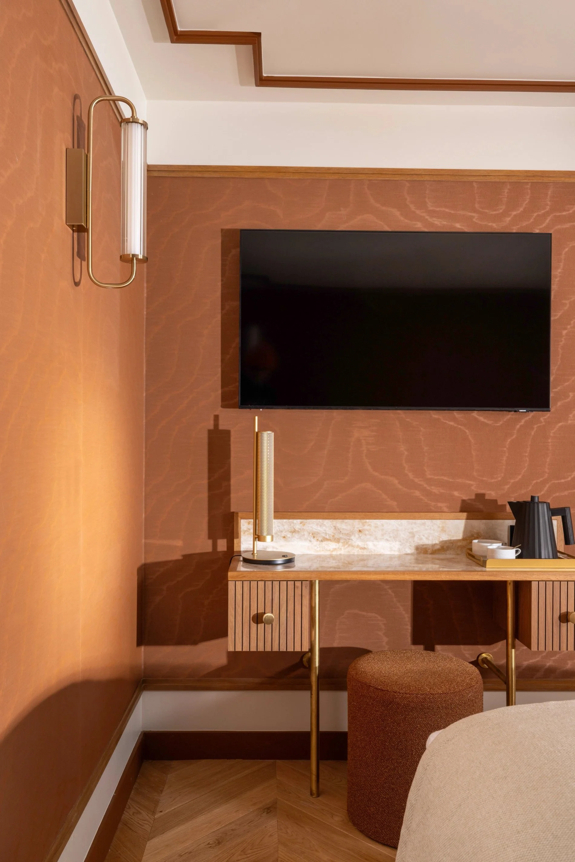 Hôtel Filigrane | Chambre Supérieure Bureau Bouilloire TV