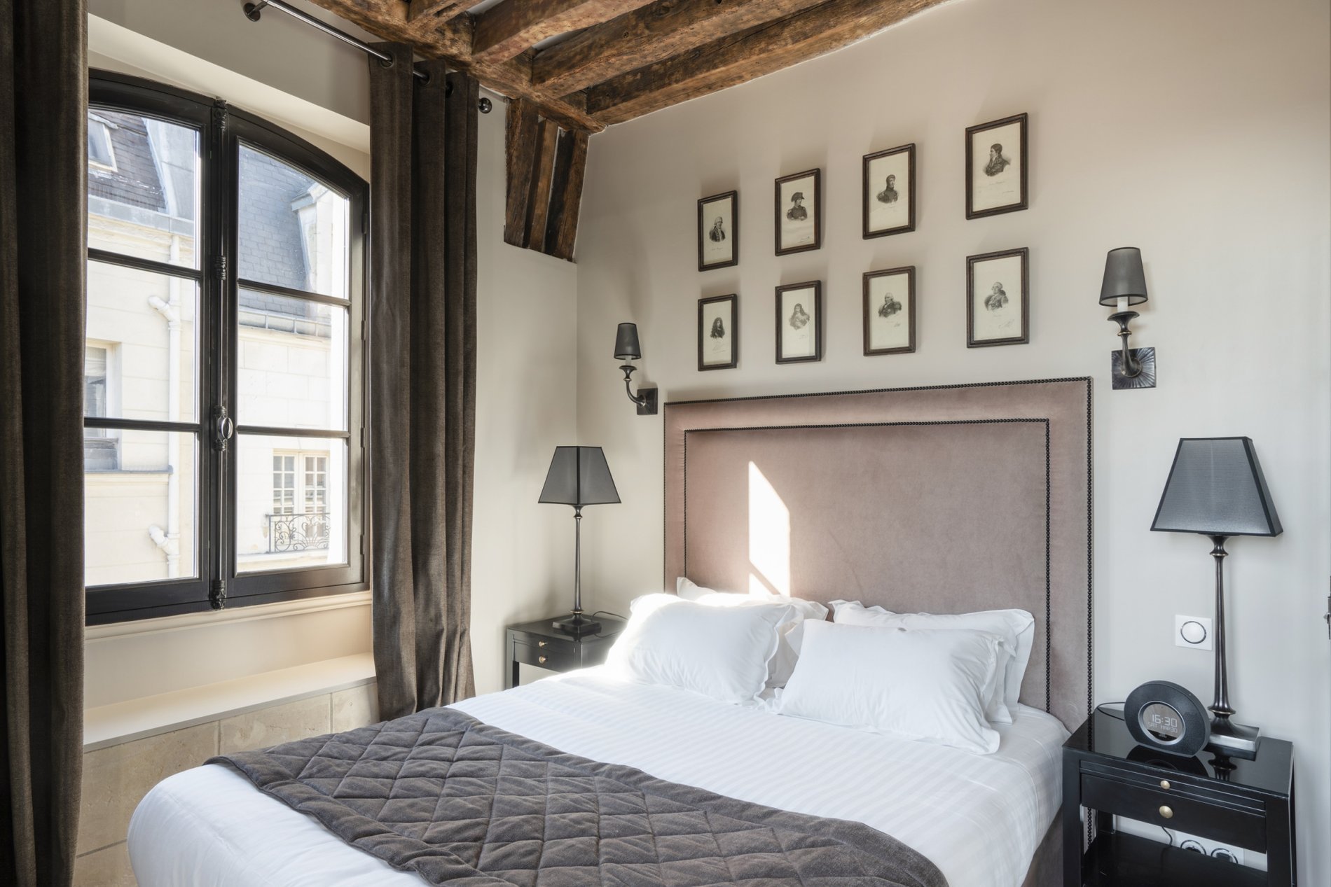hôtel de charme paris marais - chambre deluxe