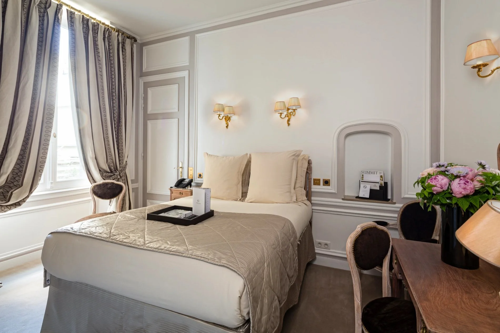Hotel Regina Superior Room