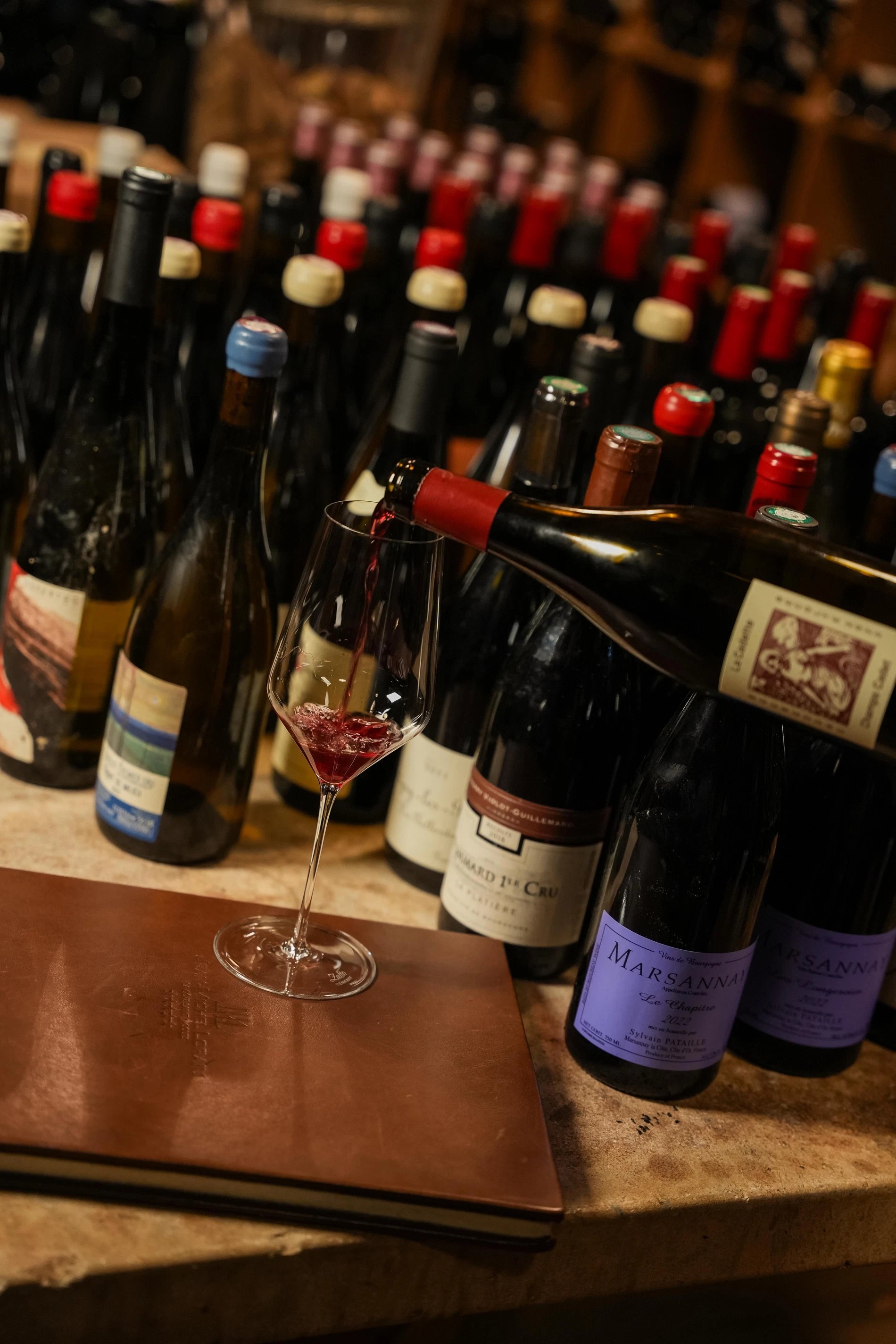 Une belle sélection de vins de Bourgogne et du Monde pour accompagner votre repas gastronomique