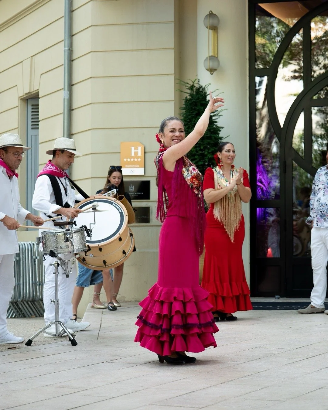 3ca51c8f-c661-4c43-8e99-48c203ac1e8a