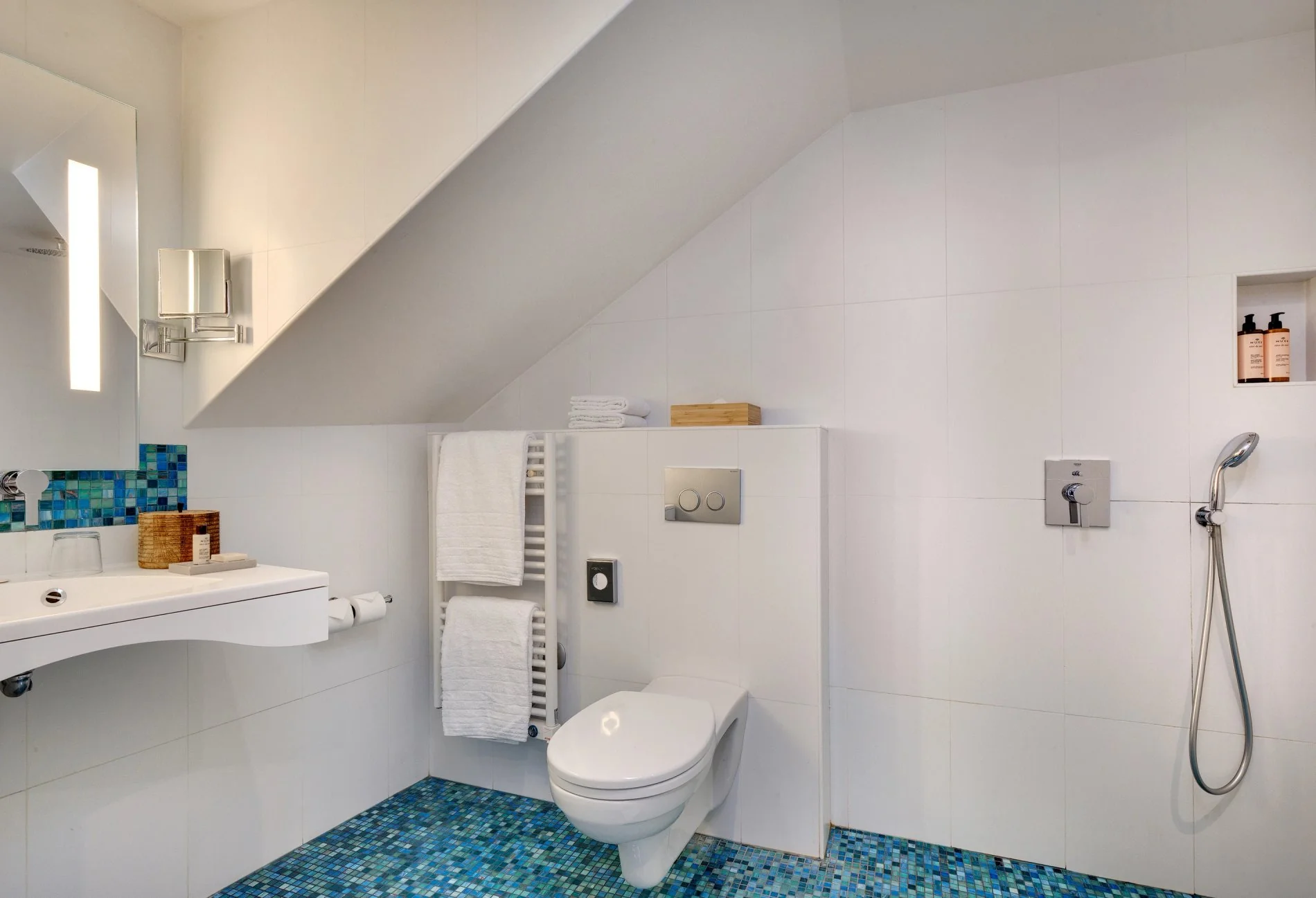 3d056415-aa95-4d4d-be67-e9fe459825b0