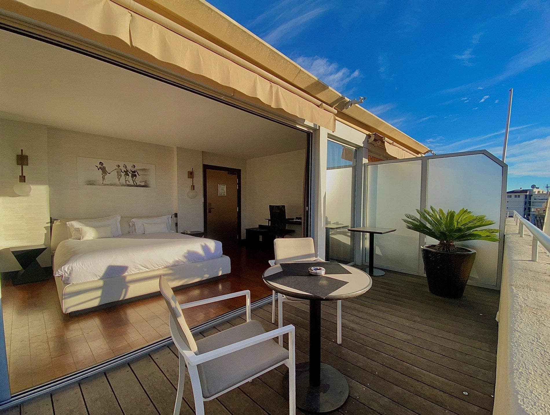 3d9fd8ca-740d-41d0-bcc3-b9324ded19d7