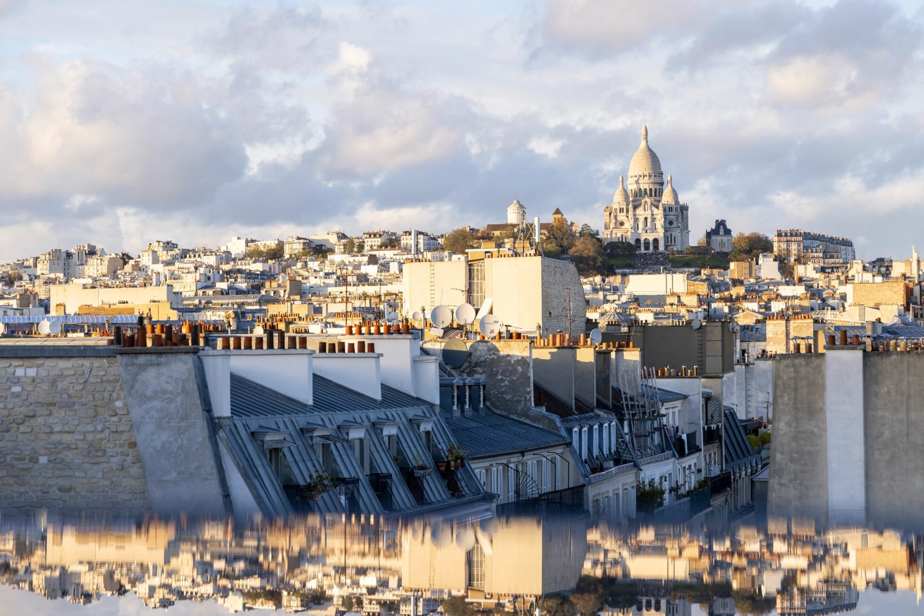 Hôtel Maxim Opéra Chambre Deluxe Vue Basilique Sacré-Cœur Montmartre