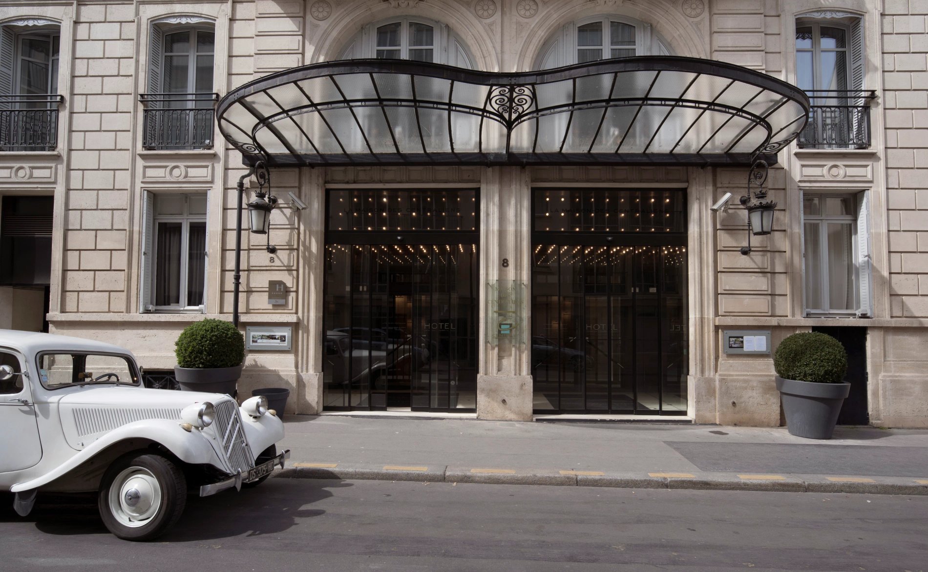 La Maison Champs Elysées | Façade