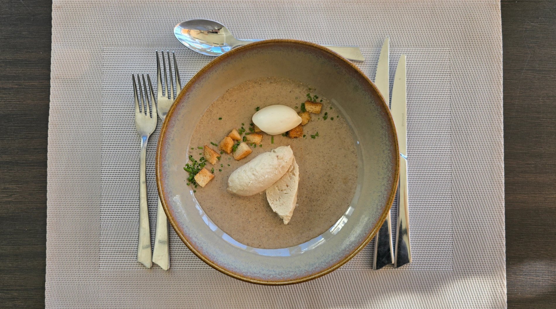 40acba58-4df9-4ac6-9aba-42f016d93dfa