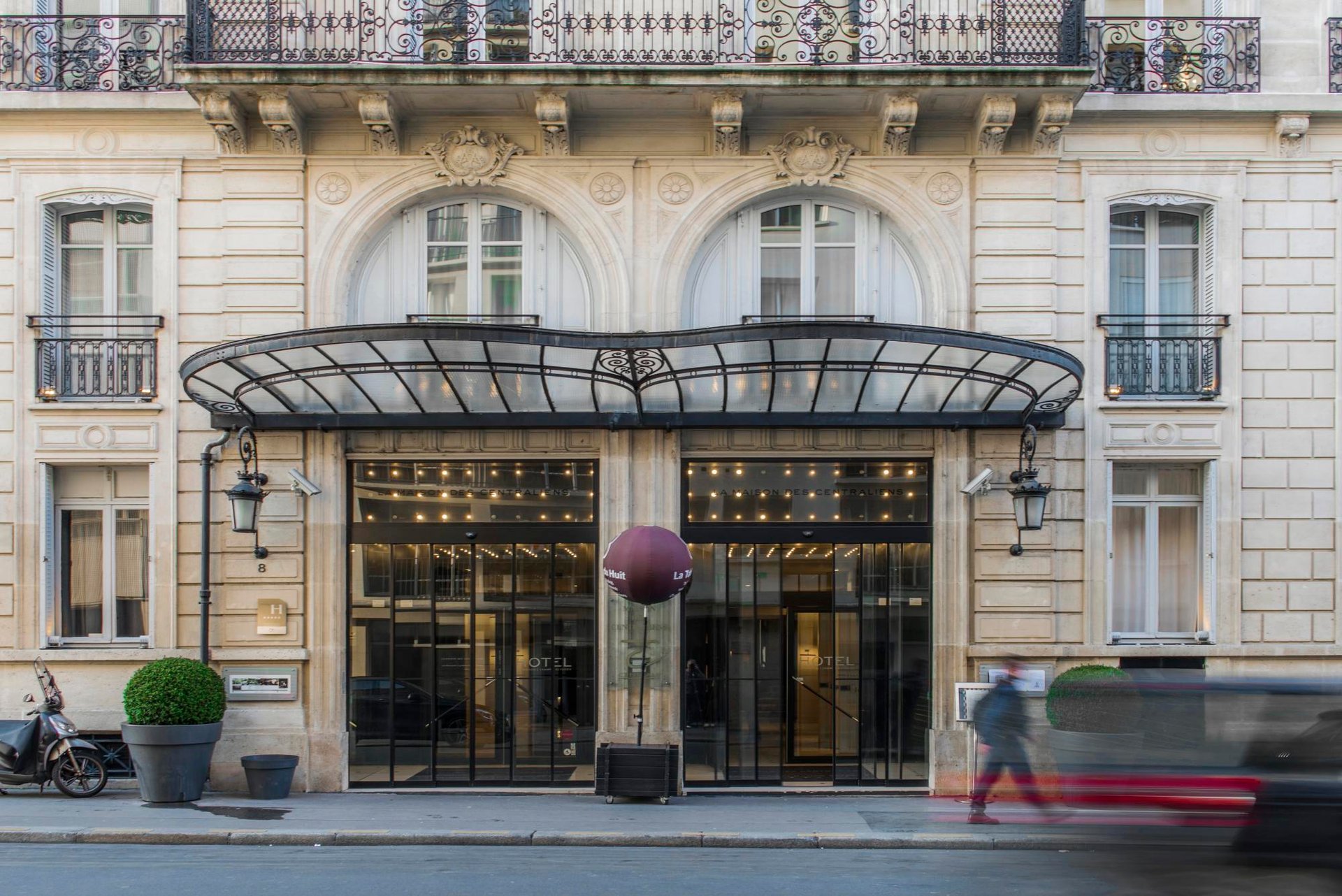 La Maison Champs Elysées | 5 star hotel Paris