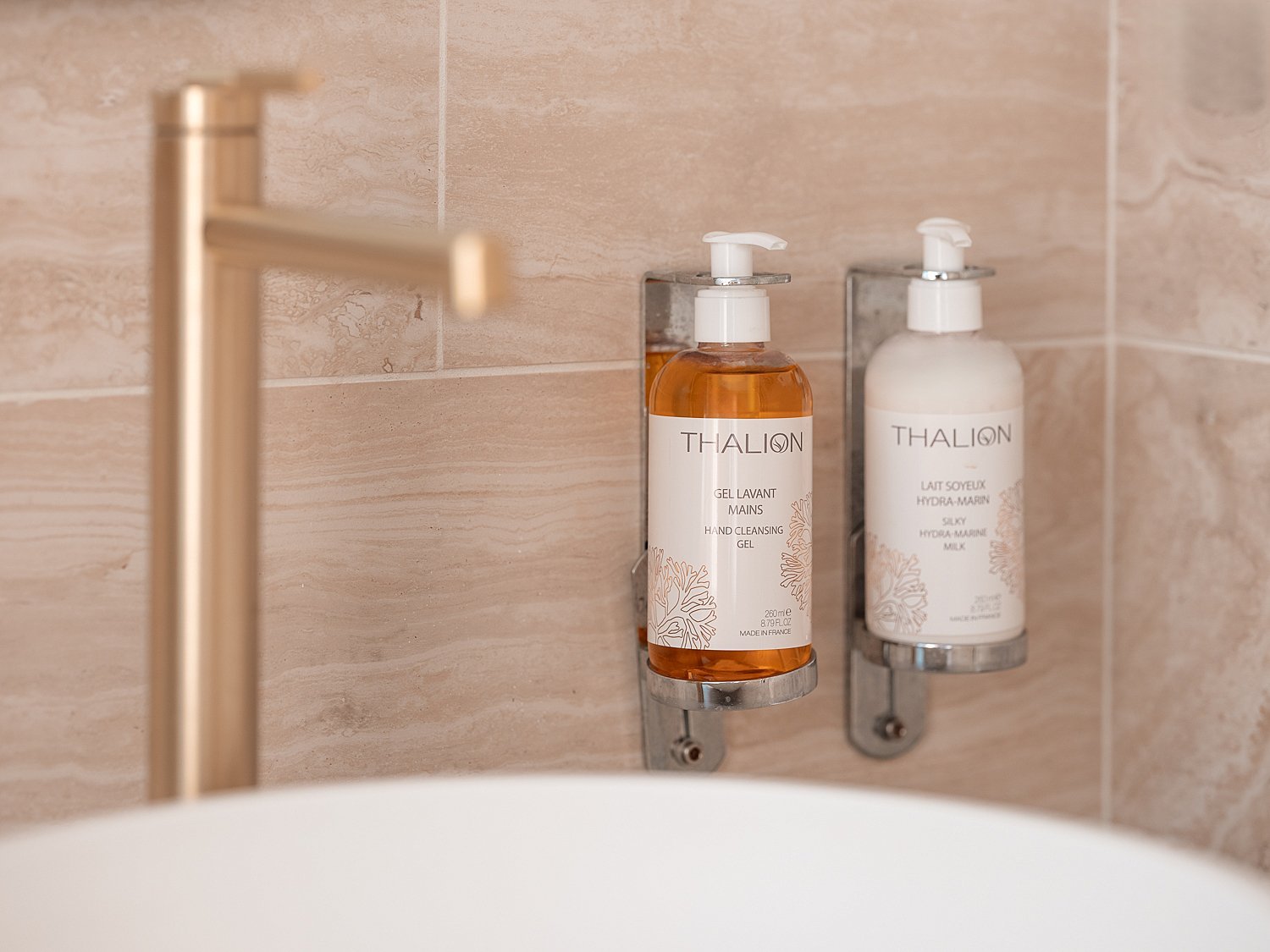 421e90e9-2a44-4ab1-a096-e97c4c7272f8