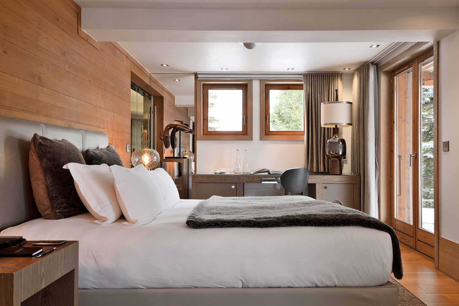 42452241-cd66-4d28-96fc-4ca1b553d847