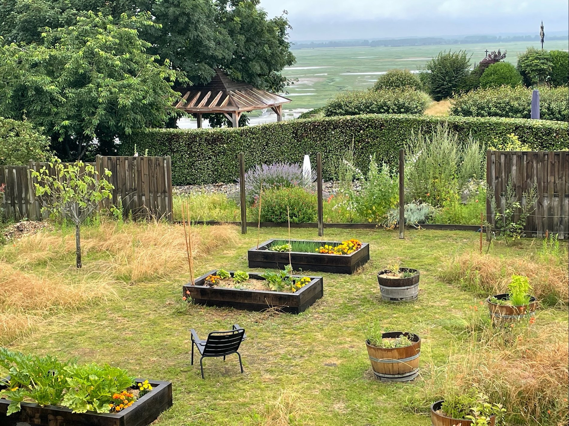 426bea70-e5fa-44dd-93a4-8c857788a991