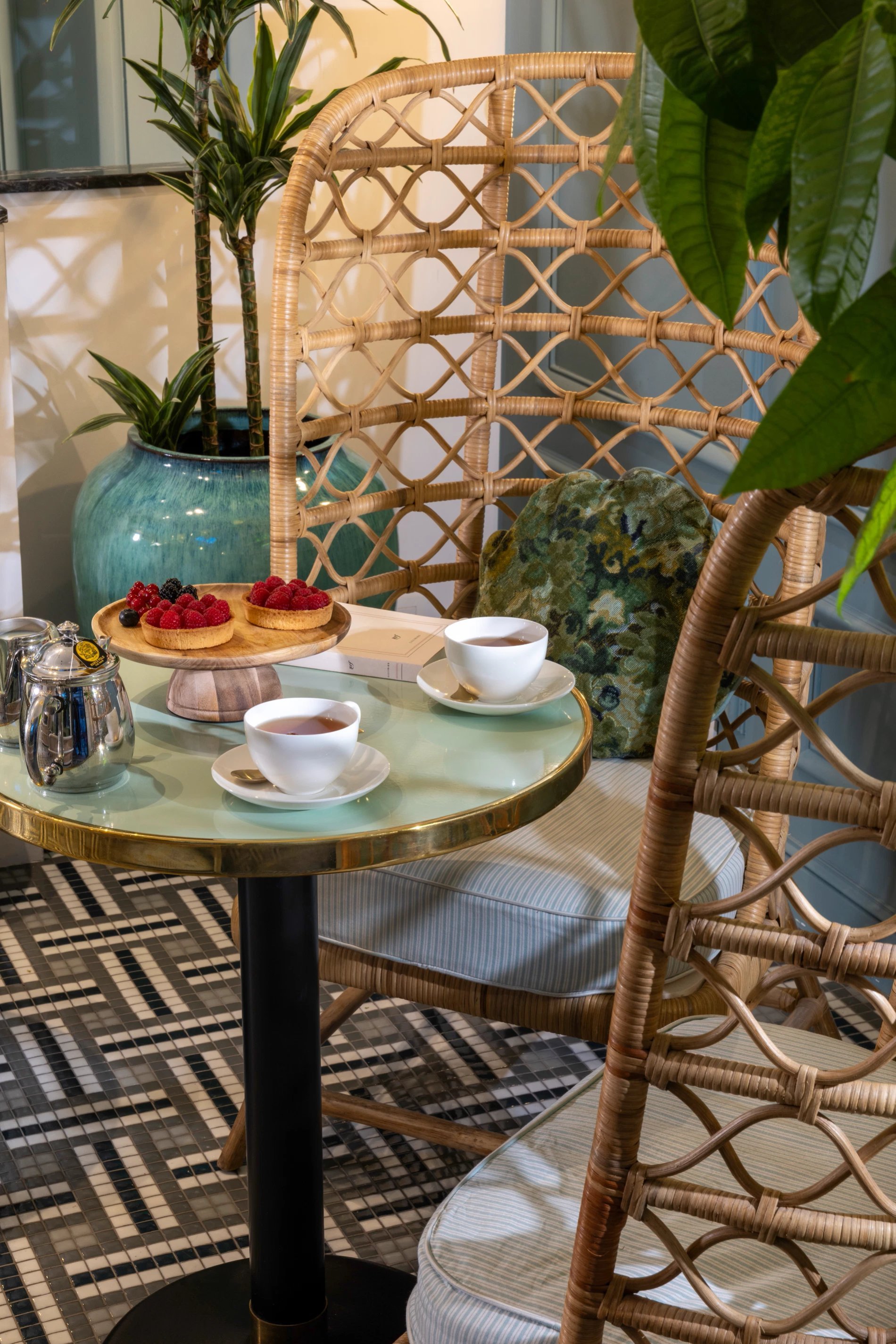 Hotel Le Lavoisier Honesty Bar Teatime