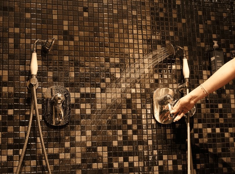 441e7378-aa76-4790-8e76-070948174355