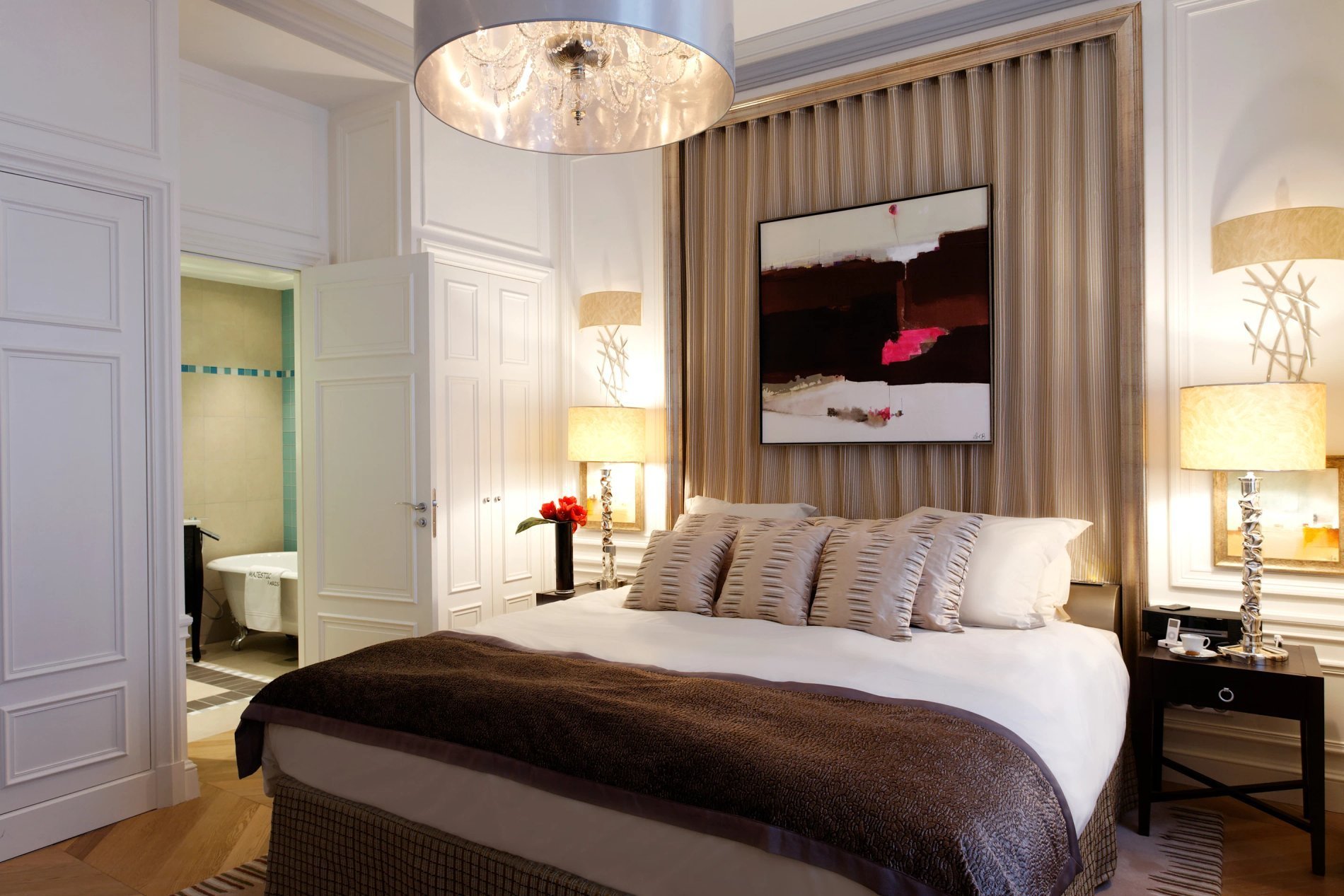 Majestic Hôtel-Spa Junior Suite Deluxe