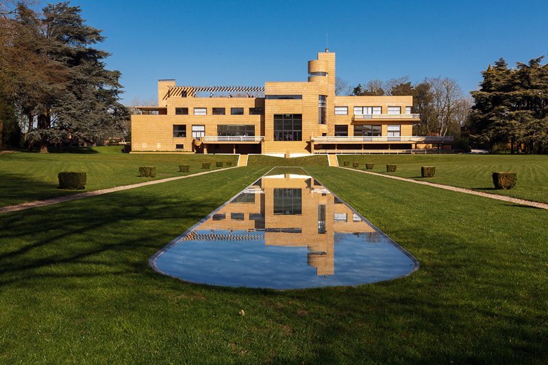 453521e1-67c1-44c3-9ba9-f913751f2939