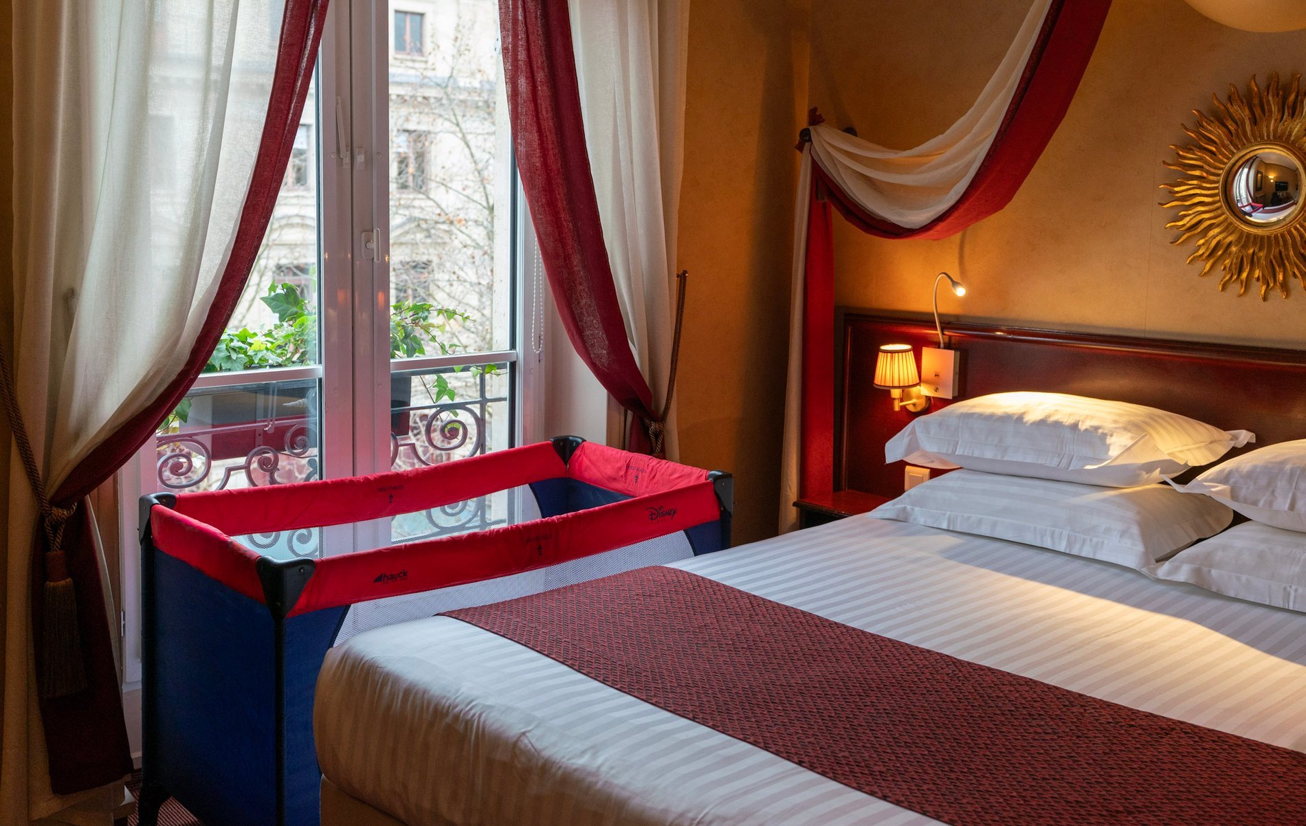 45396752-d966-43a1-9b84-61da81a0ad2a