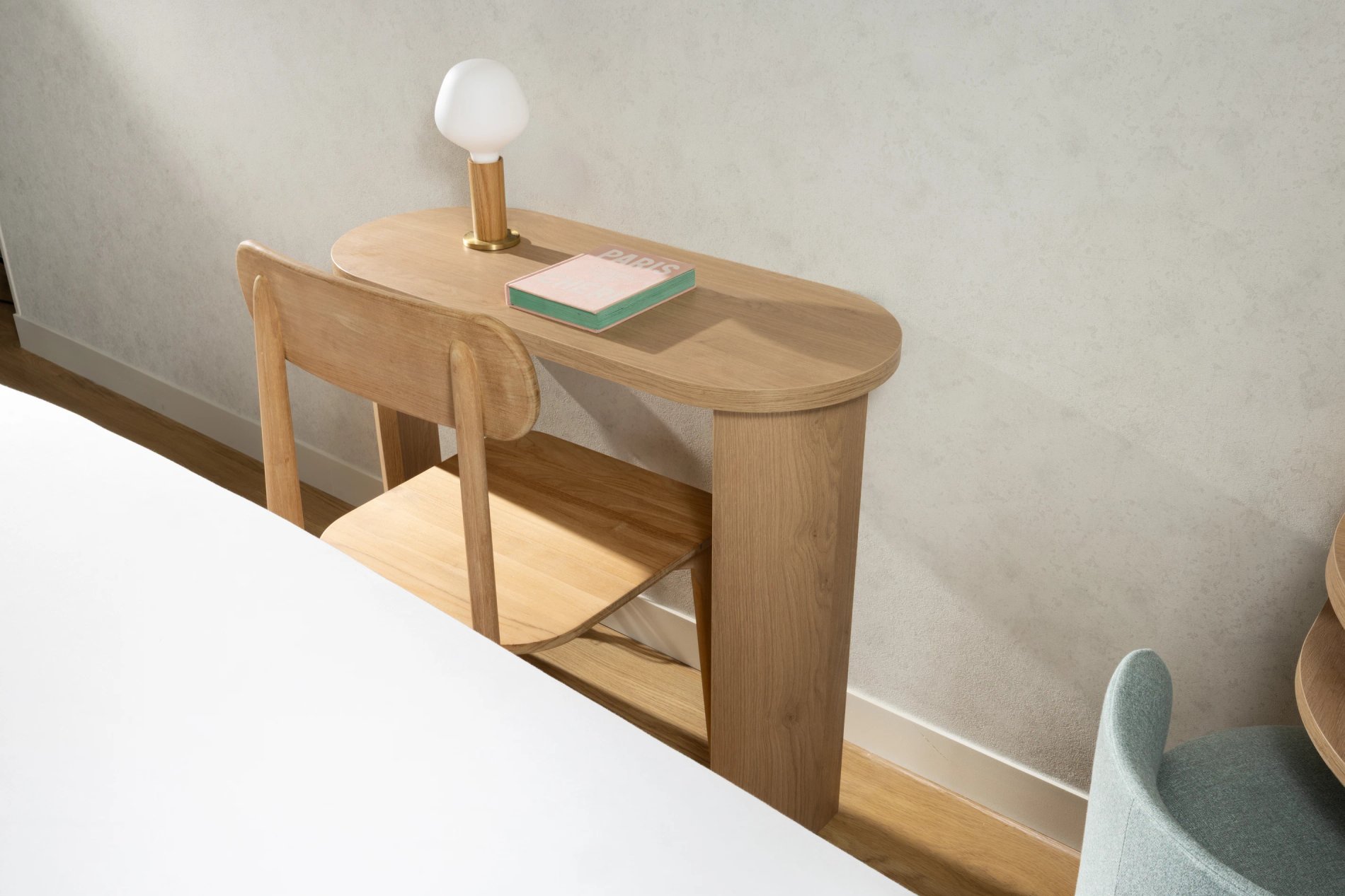 Hotel Vice Versa Classic Room Desk