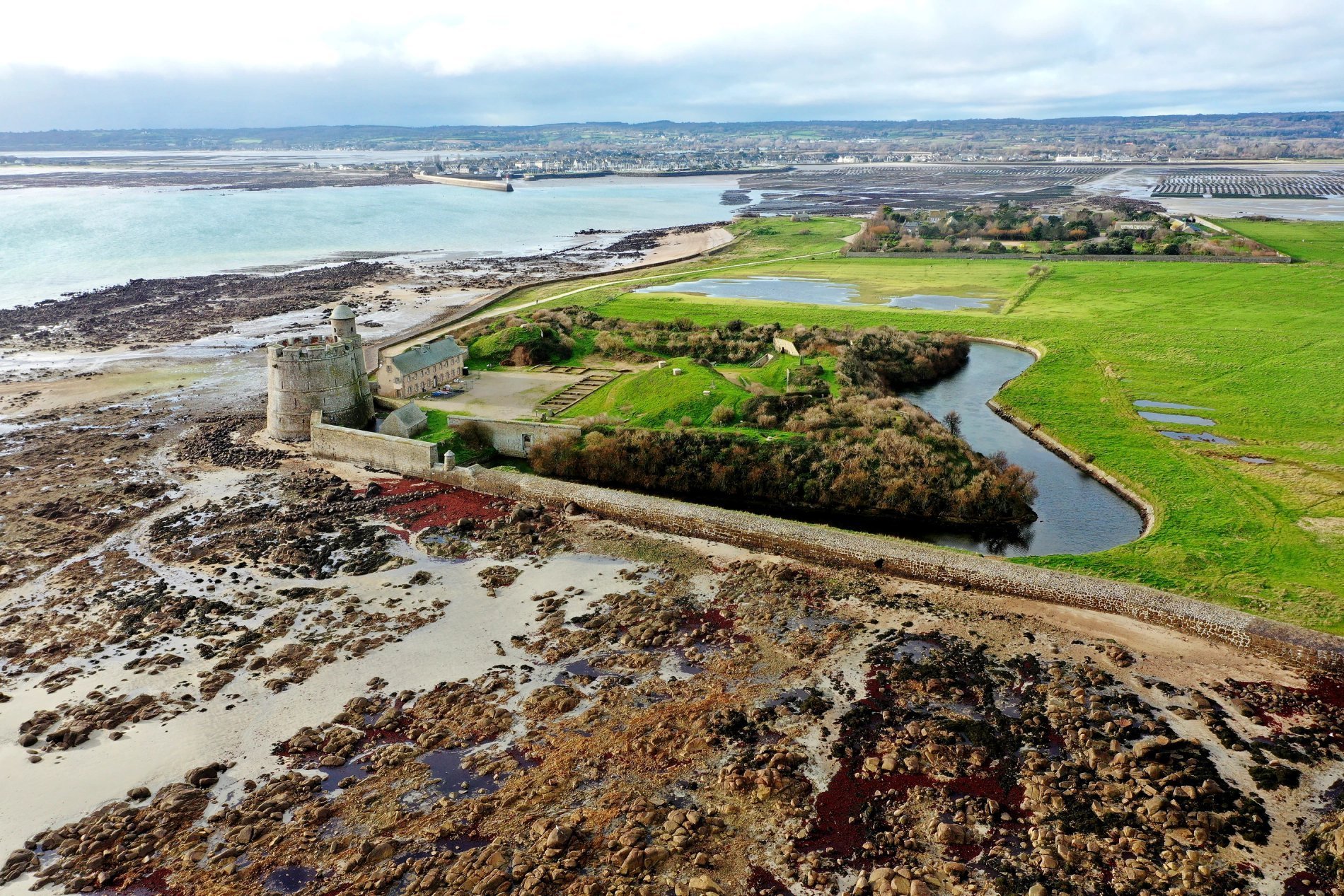 4664565f-cf52-4d15-9f0d-f4e8dbeb4e83