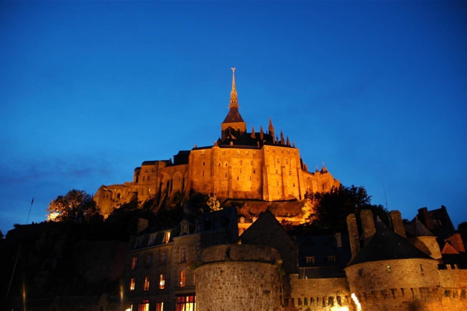 Le Lion d'Or Bayeux | Hotel near Mont Saint-Michel