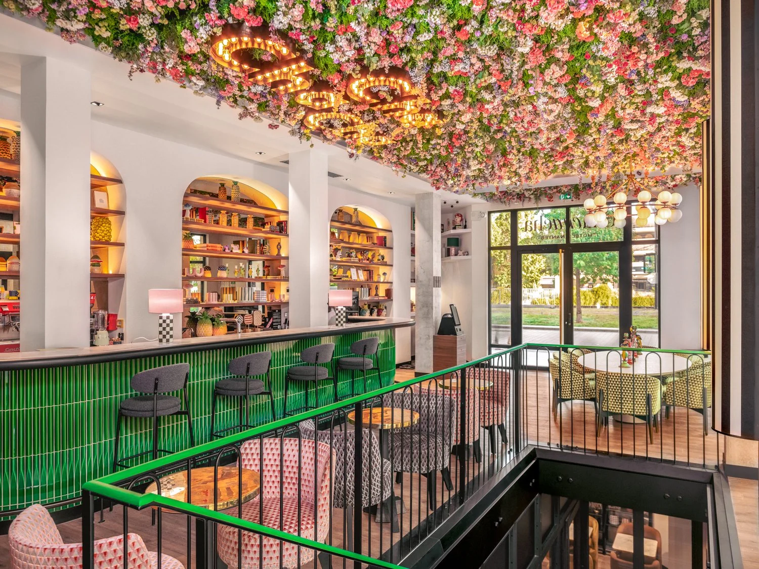 48368f4c-716f-4c66-b4bf-544ab57bd724