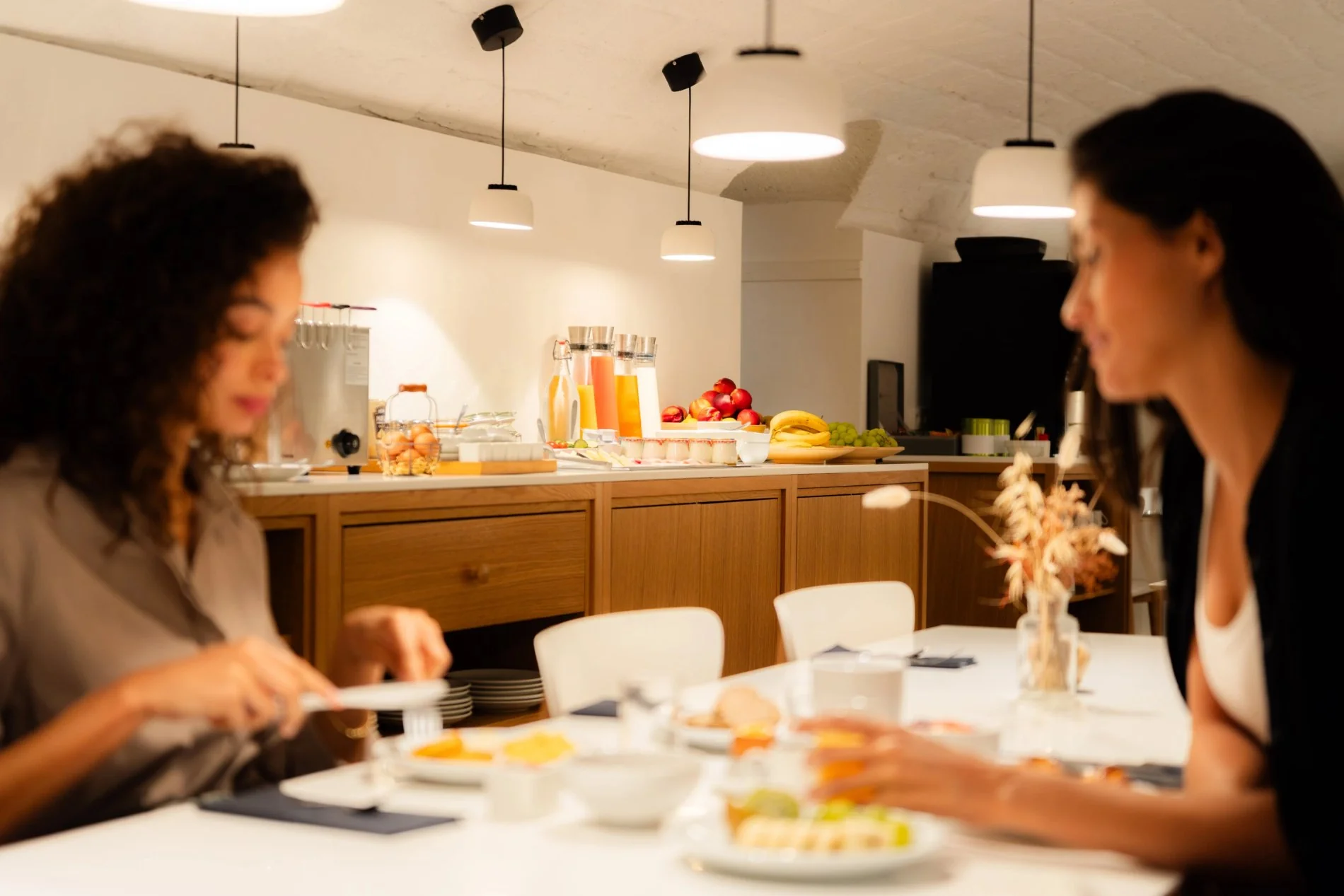 9 hotel republique paris petit dejeuner buffet inclus