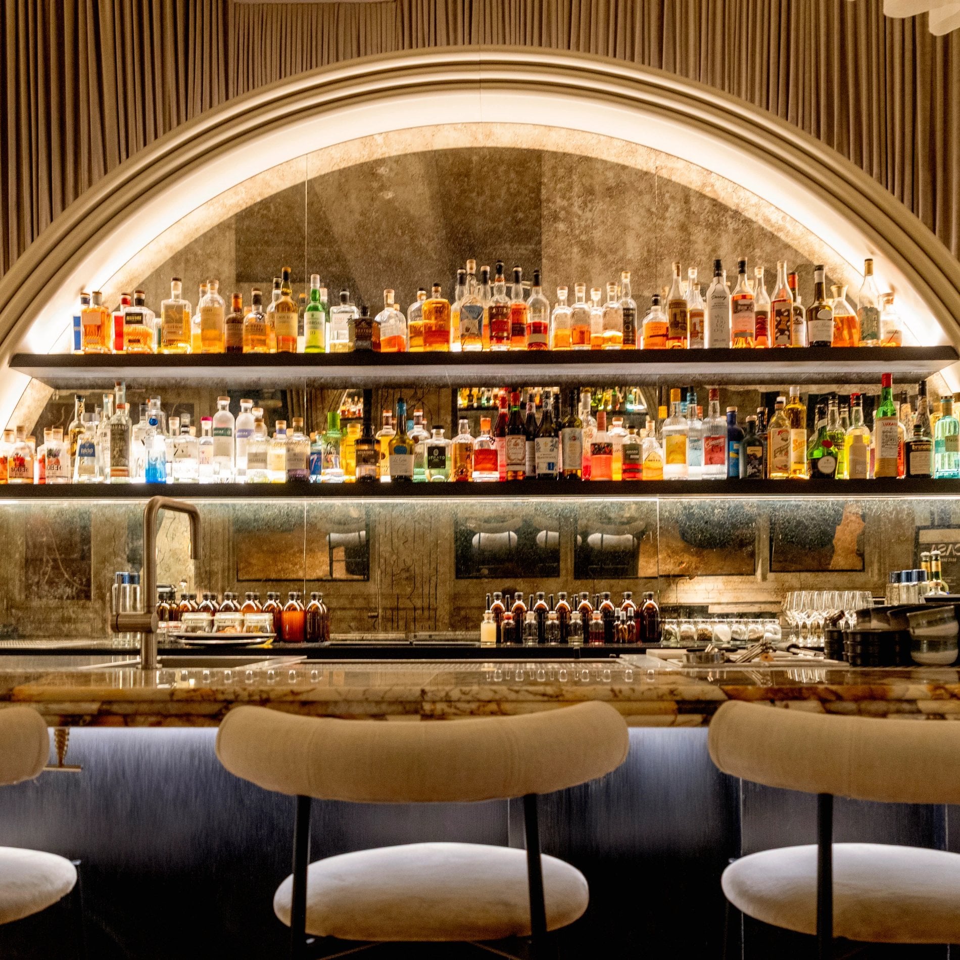 49b5fc42-1687-4cb6-a8f9-b0d8f3ef40f3